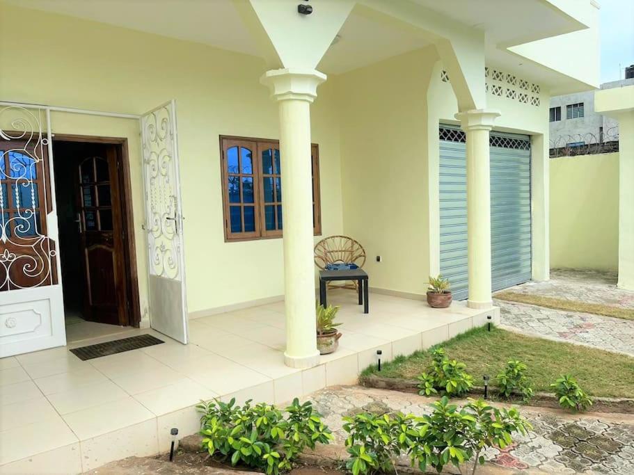 Belle villa avec rooftop sur la plage