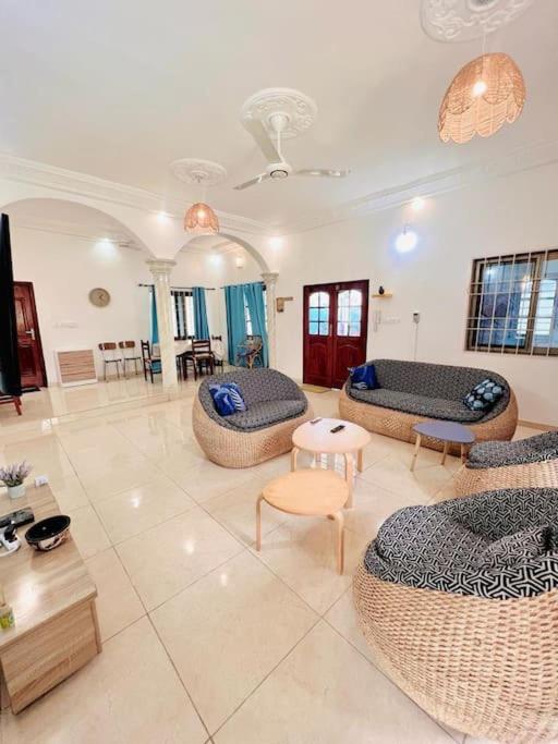 Belle villa avec rooftop sur la plage