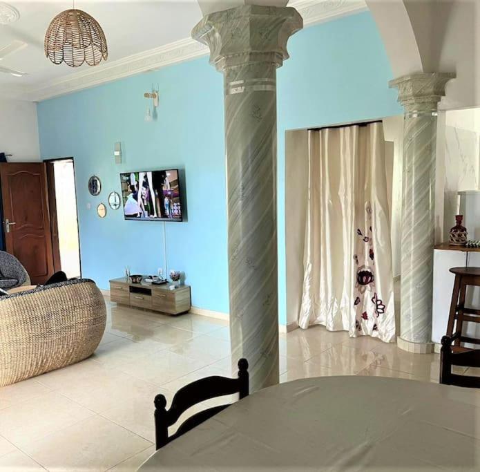 Belle villa avec rooftop sur la plage