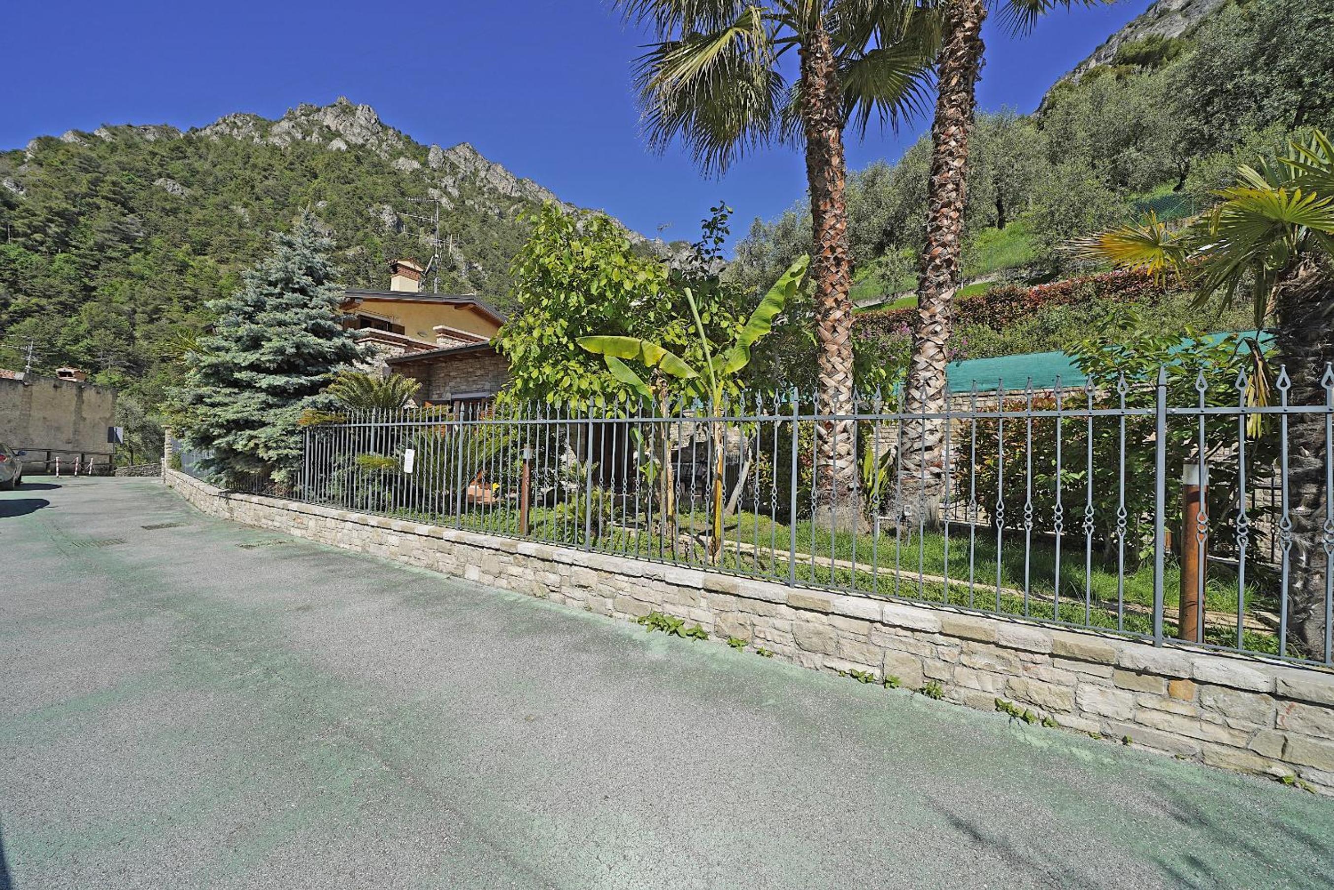 Villa Fior di Loto