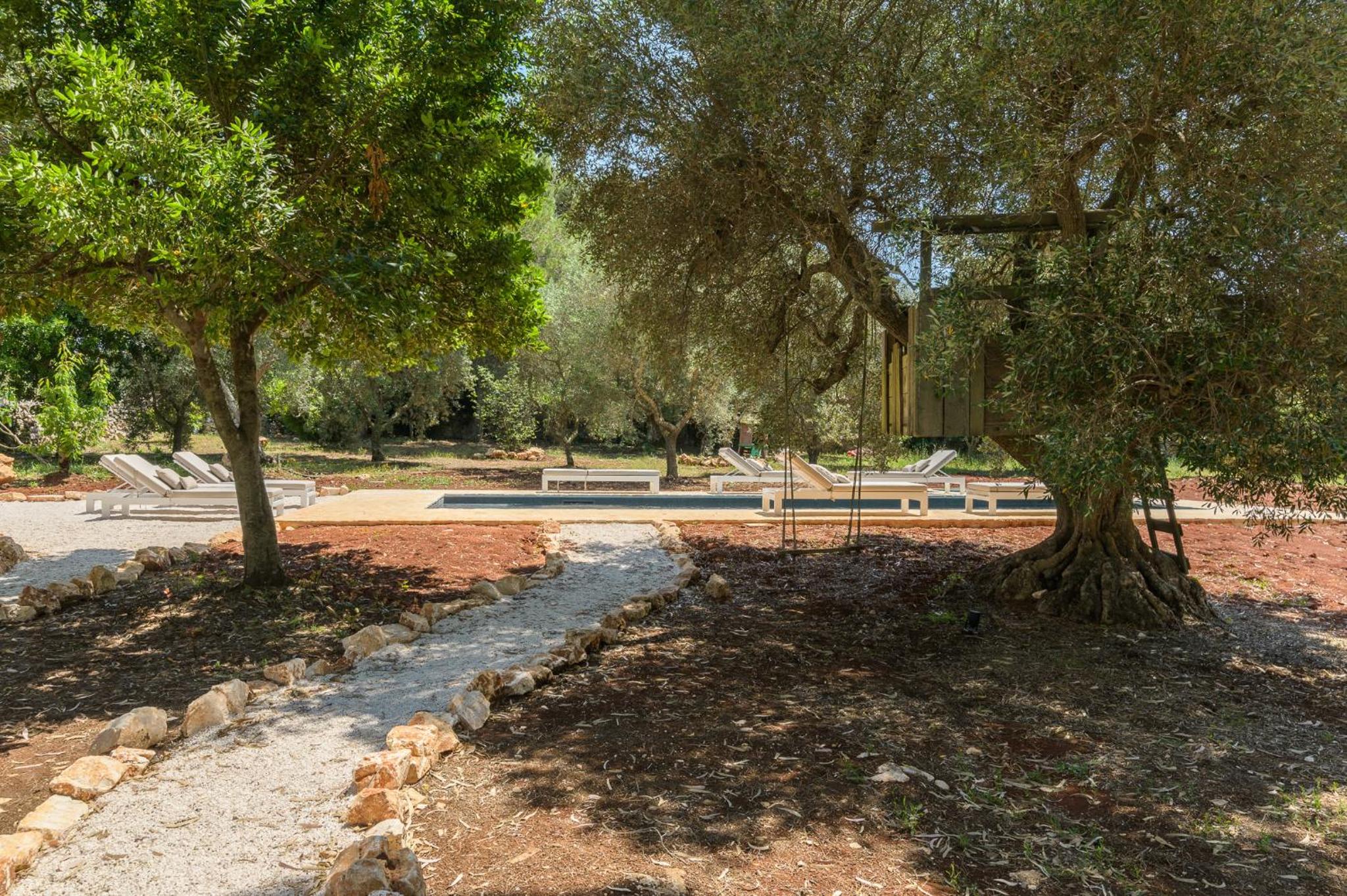 Trullo Kalliste' by Wonderful Italy view 4