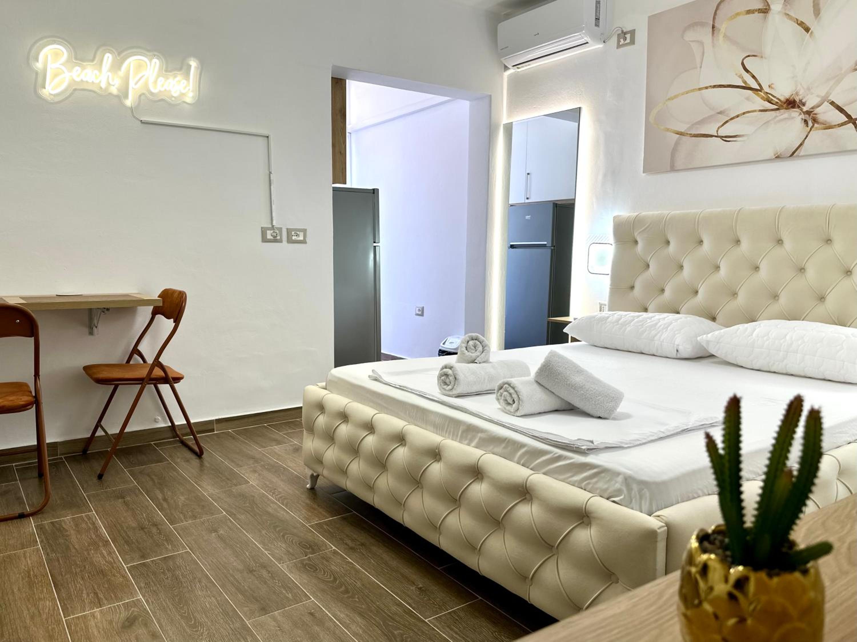 K&T Boulevard Studio Saranda