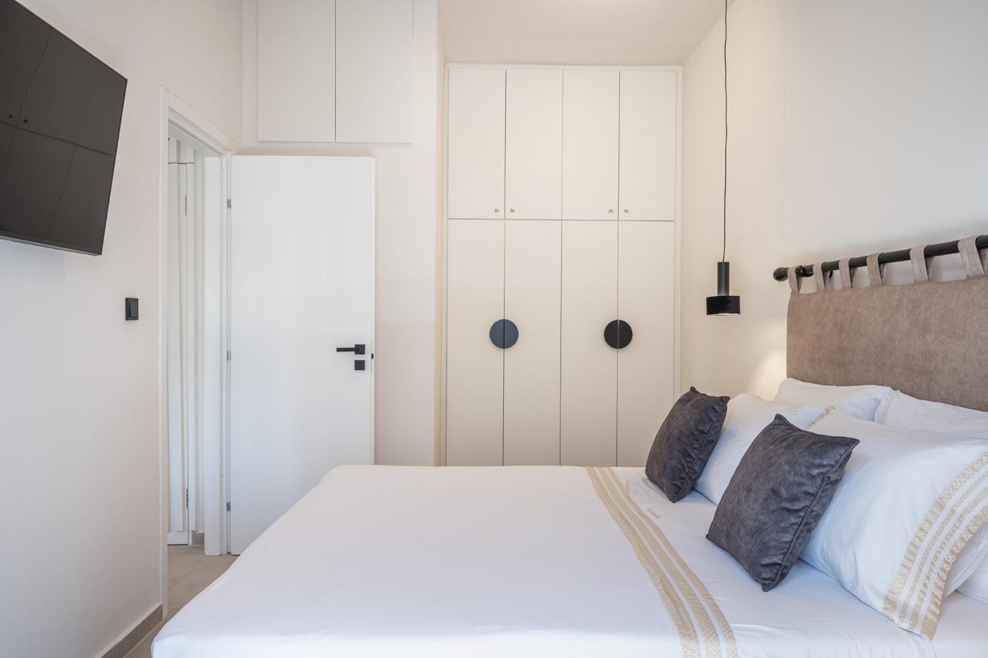 Elepoque Living photo 2