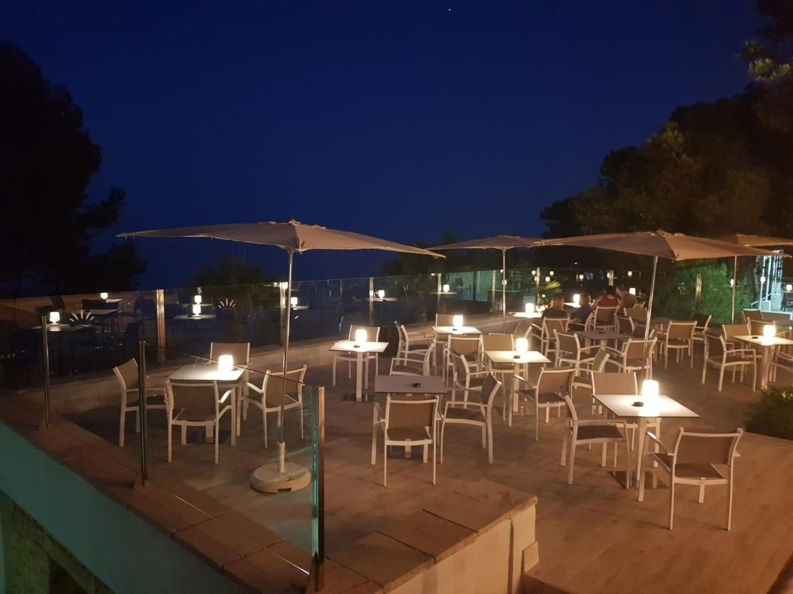 Camping Estival Torre de la Mora