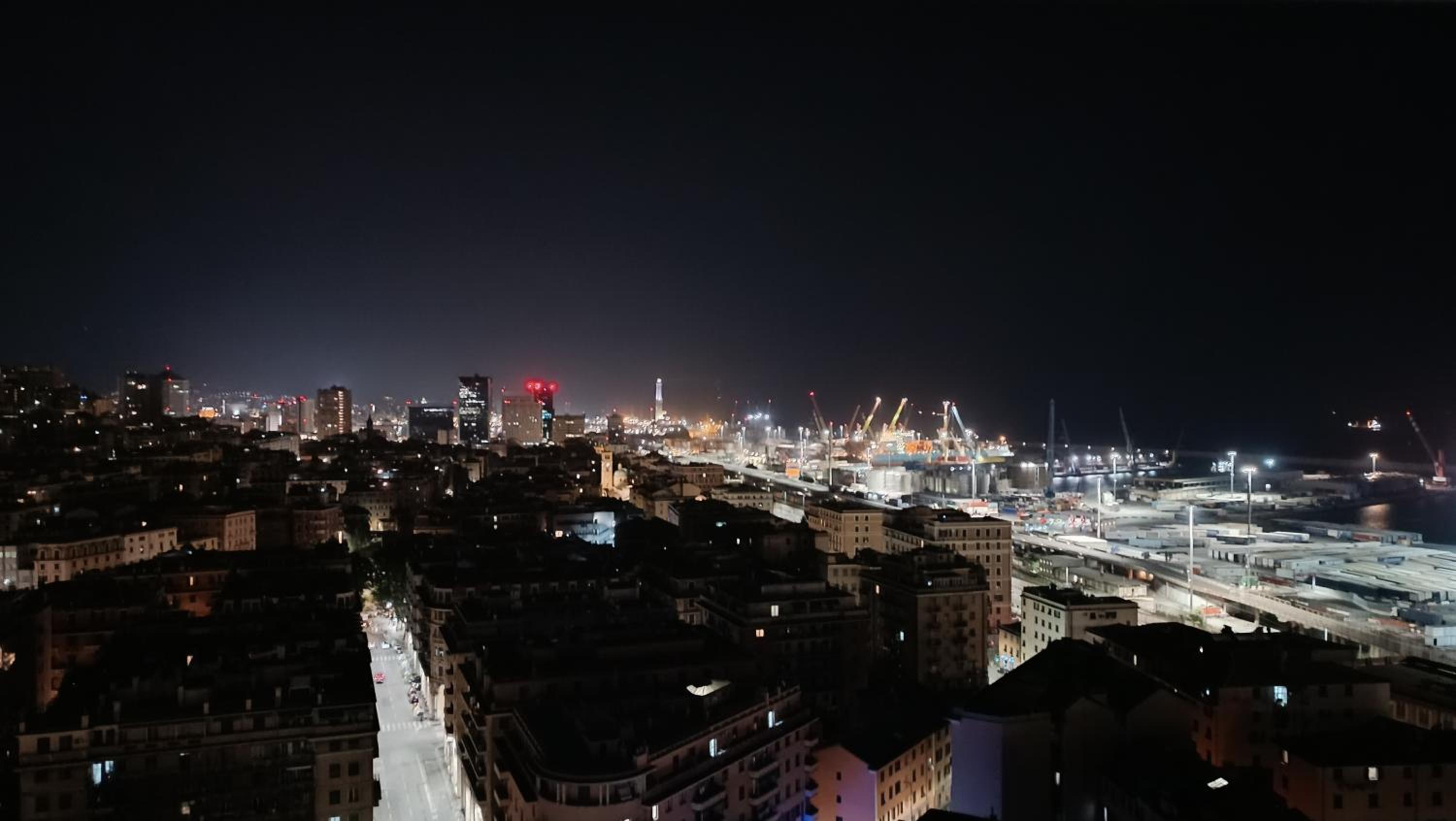 Attico con Vista su Genova
