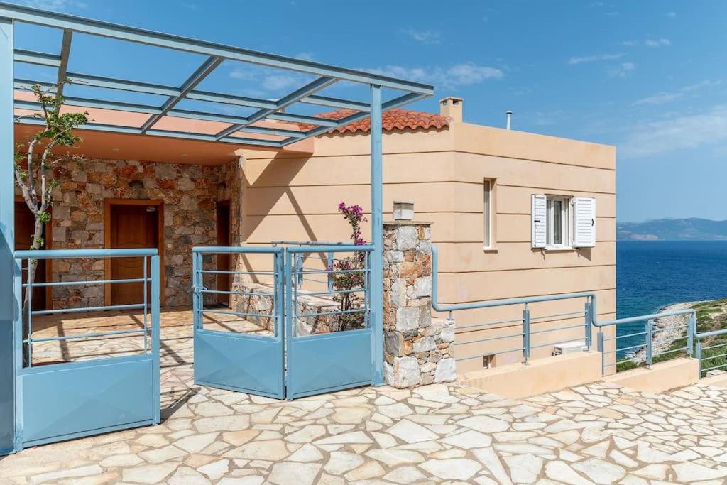 Seascape 3 Bedroom House