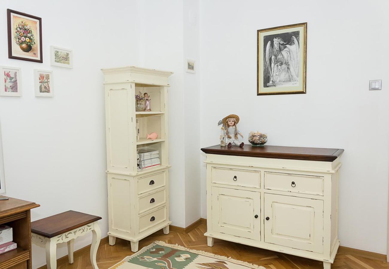 Chayka Charm Cozy 1BD Apartment in Varna by Flat Mаnager