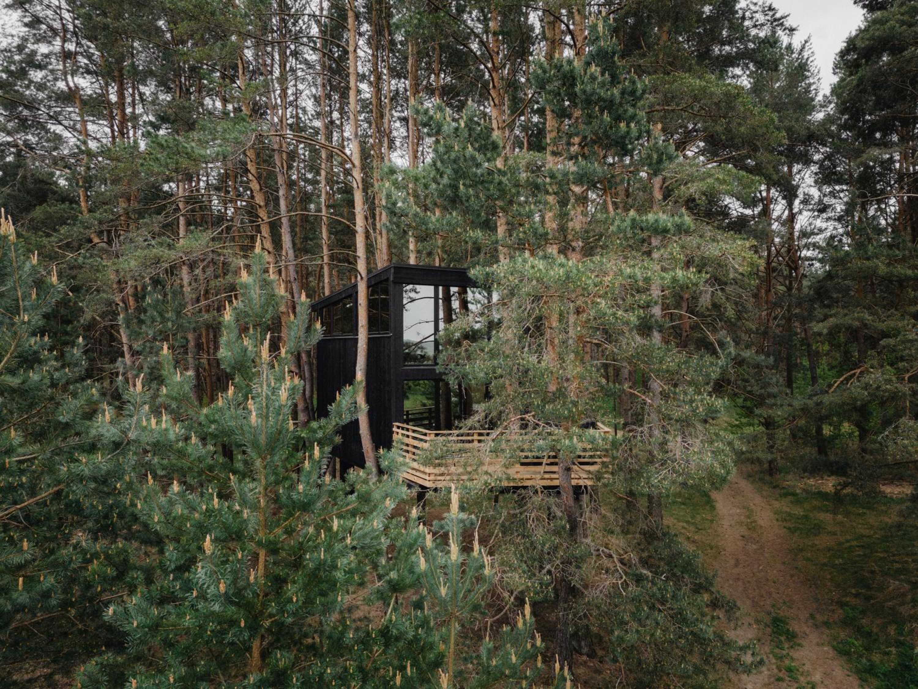 Treehouse Virš Bedugnės