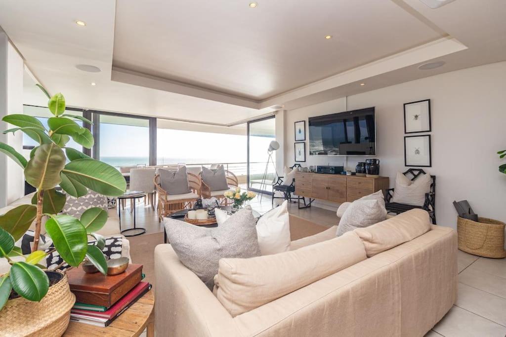 Camp's Bay Penthouse Apartment view 5
