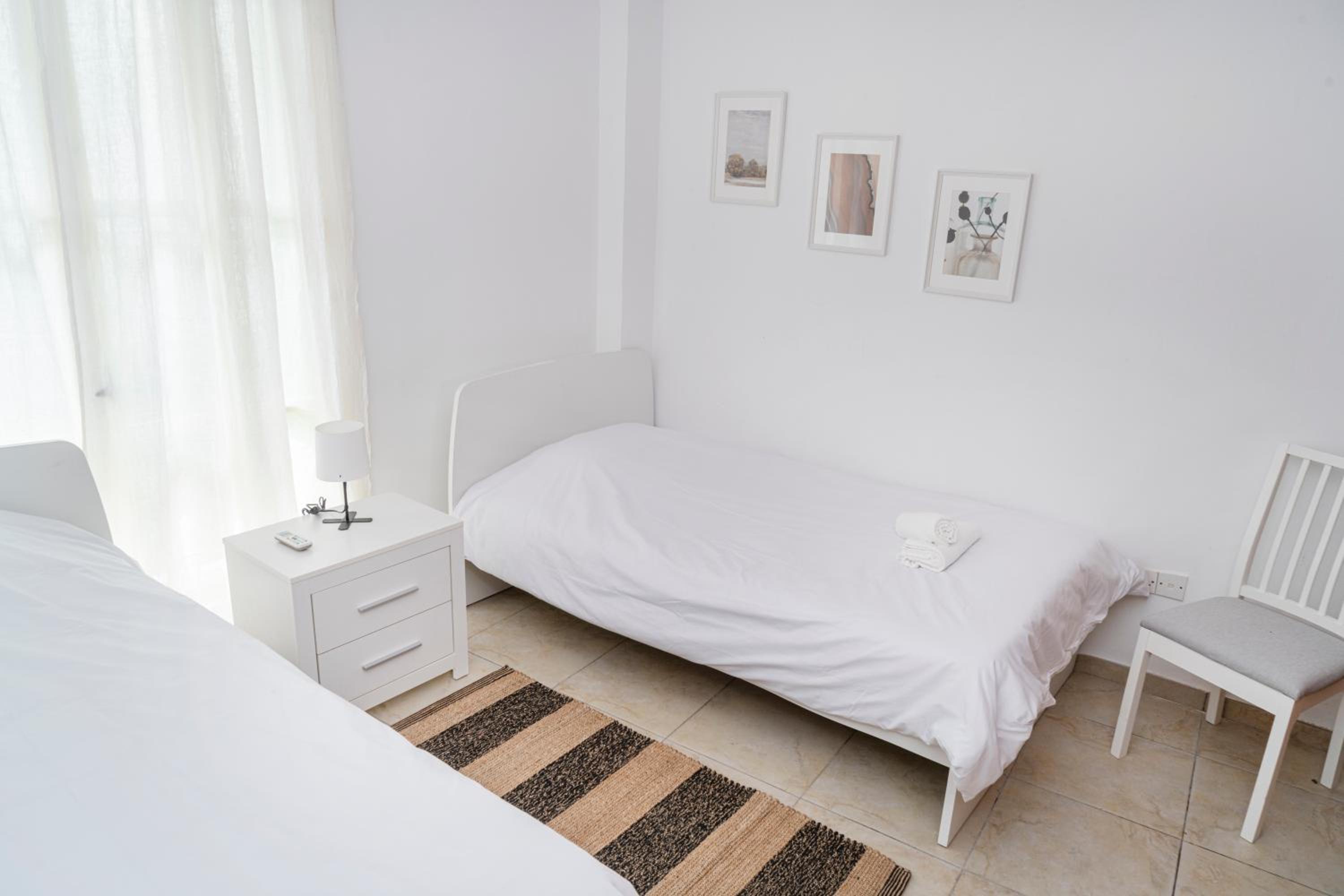 Private room in shared flat