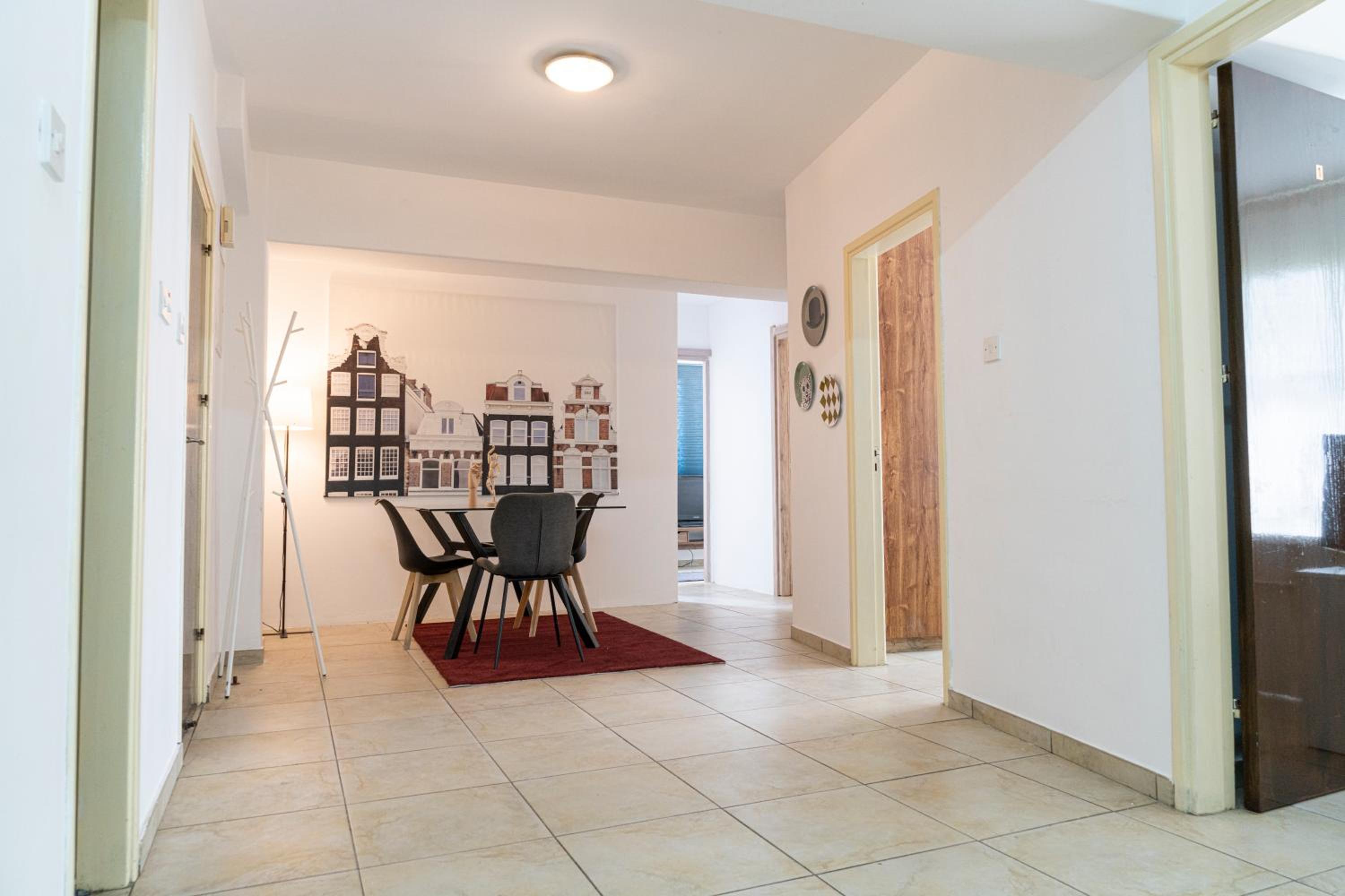 Private room in shared flat