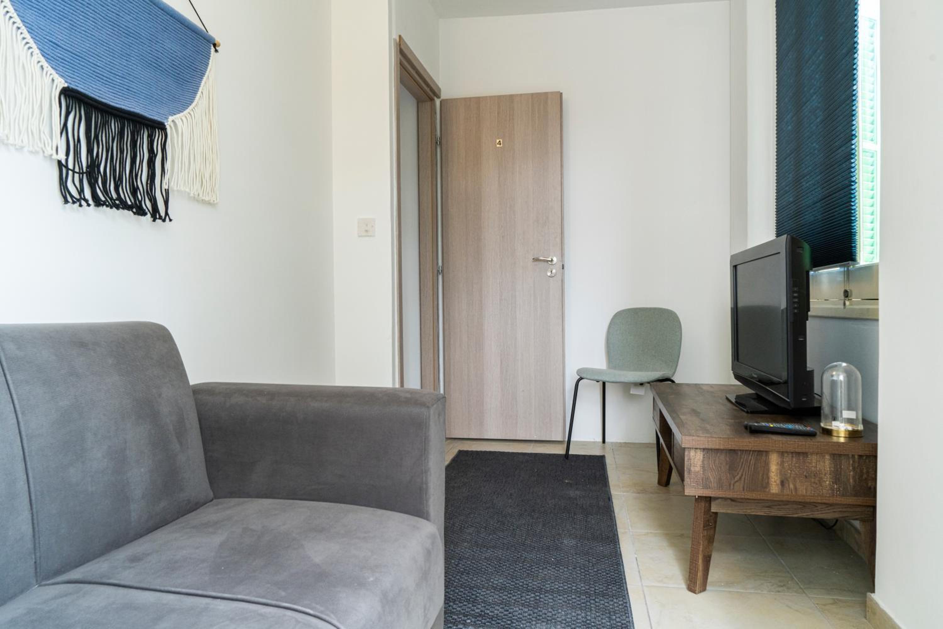 Private room in shared flat
