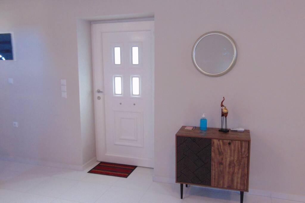 Farmhouse main 1 view 5