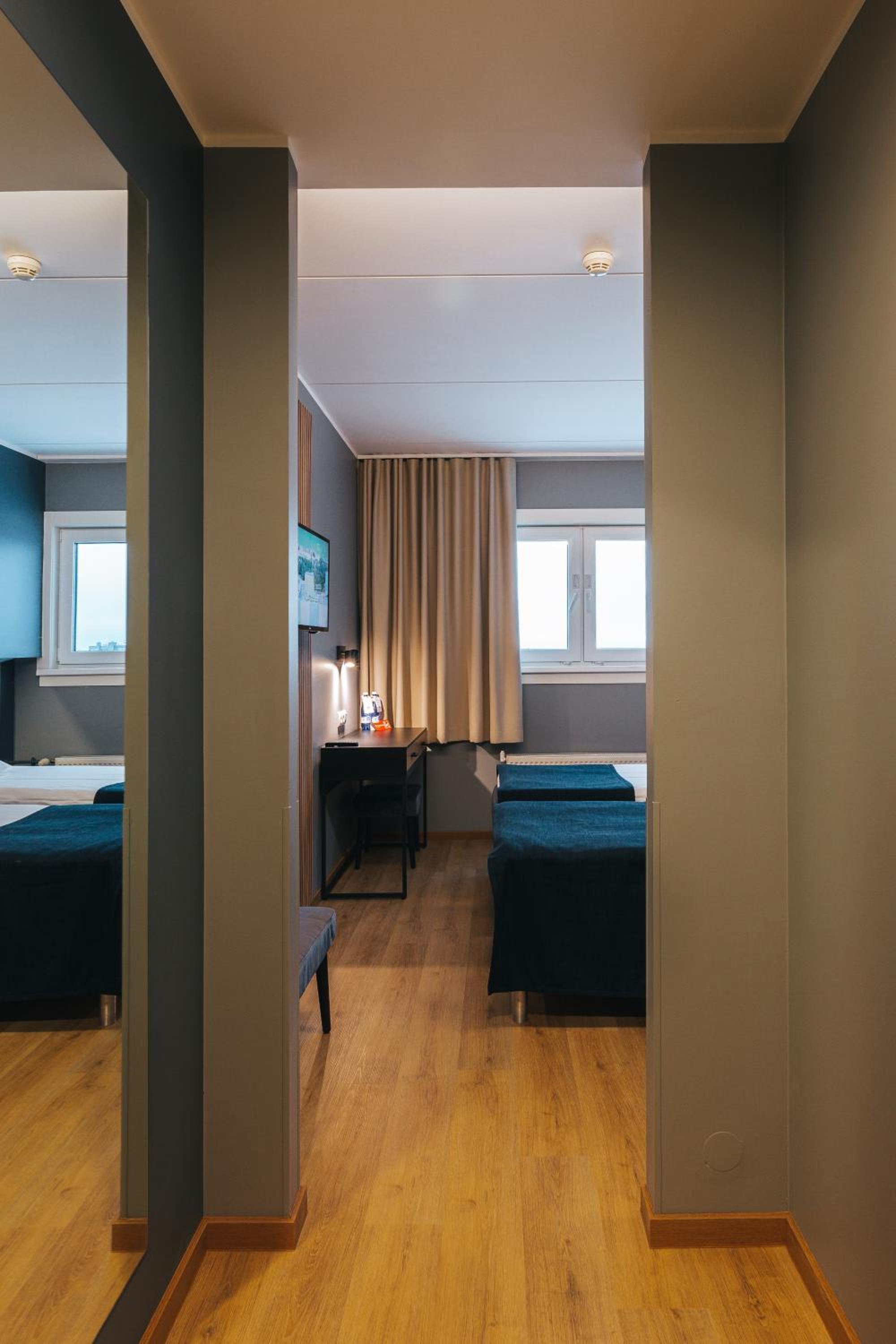 Tallinn Vacations - Go Hotel Shnelli - Property Image 2