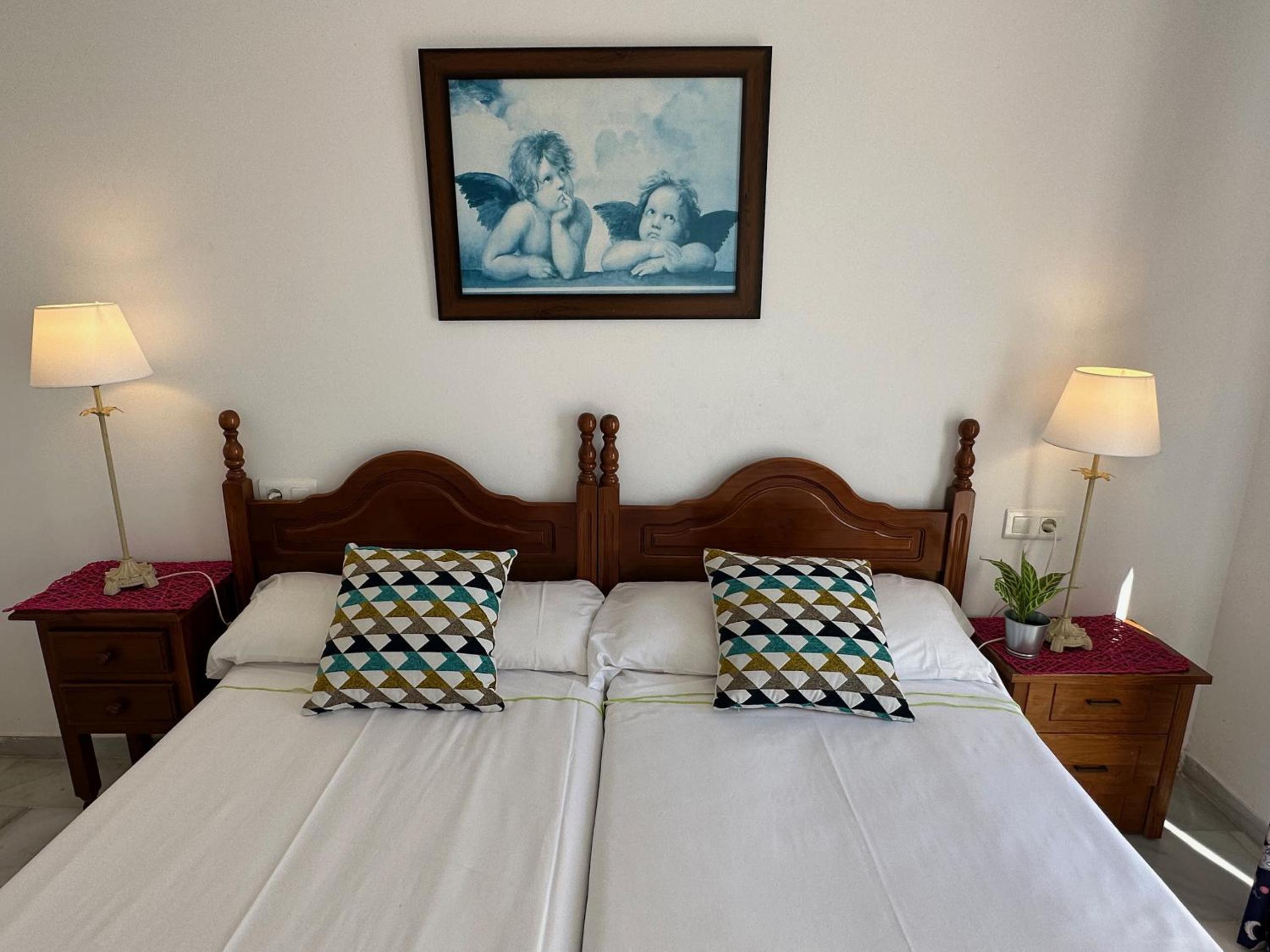 Spacious family villa Aljamar 8a view 4
