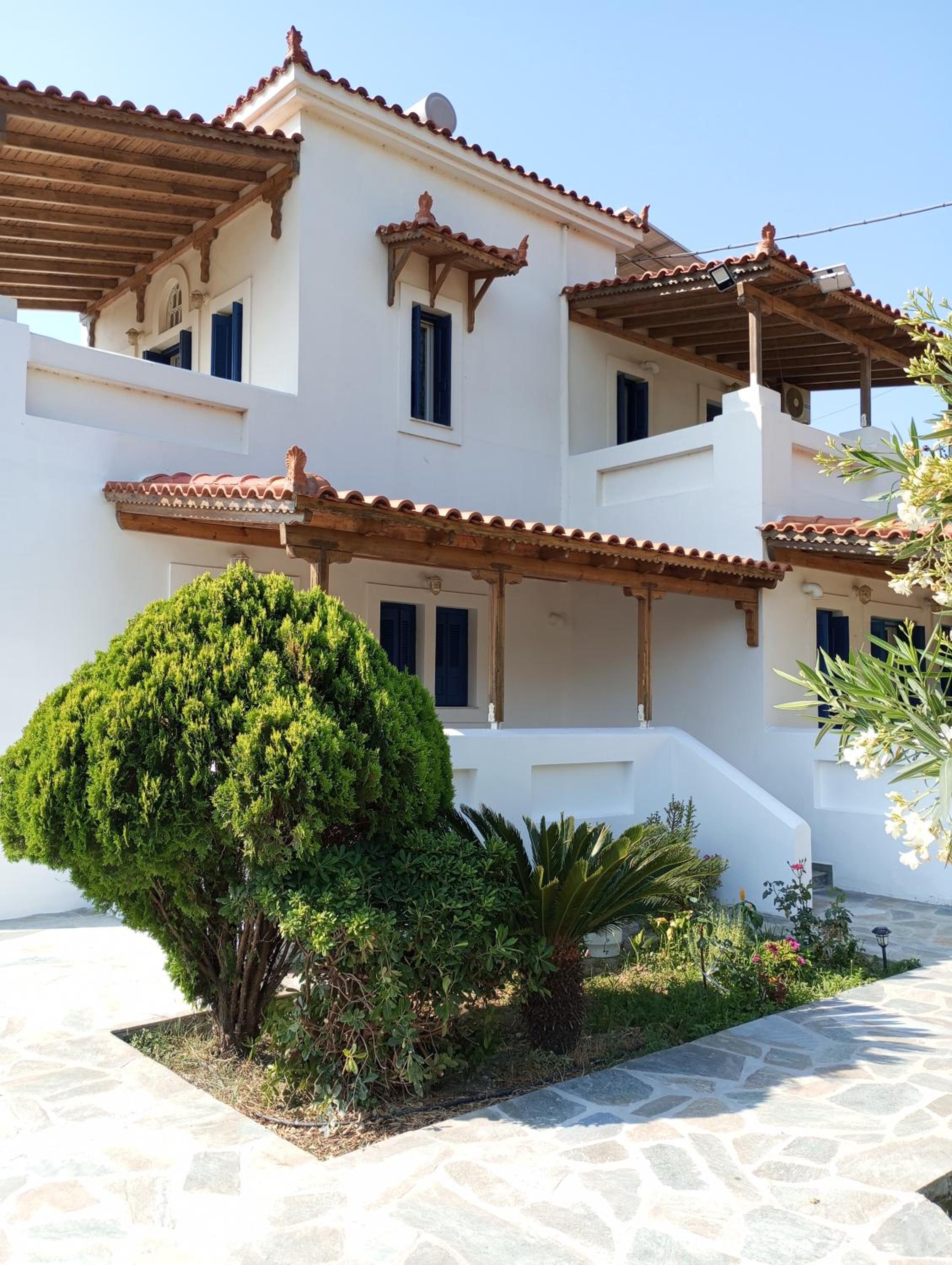 Hotel Lefakis Aegean Breeze Apartment - Image 1