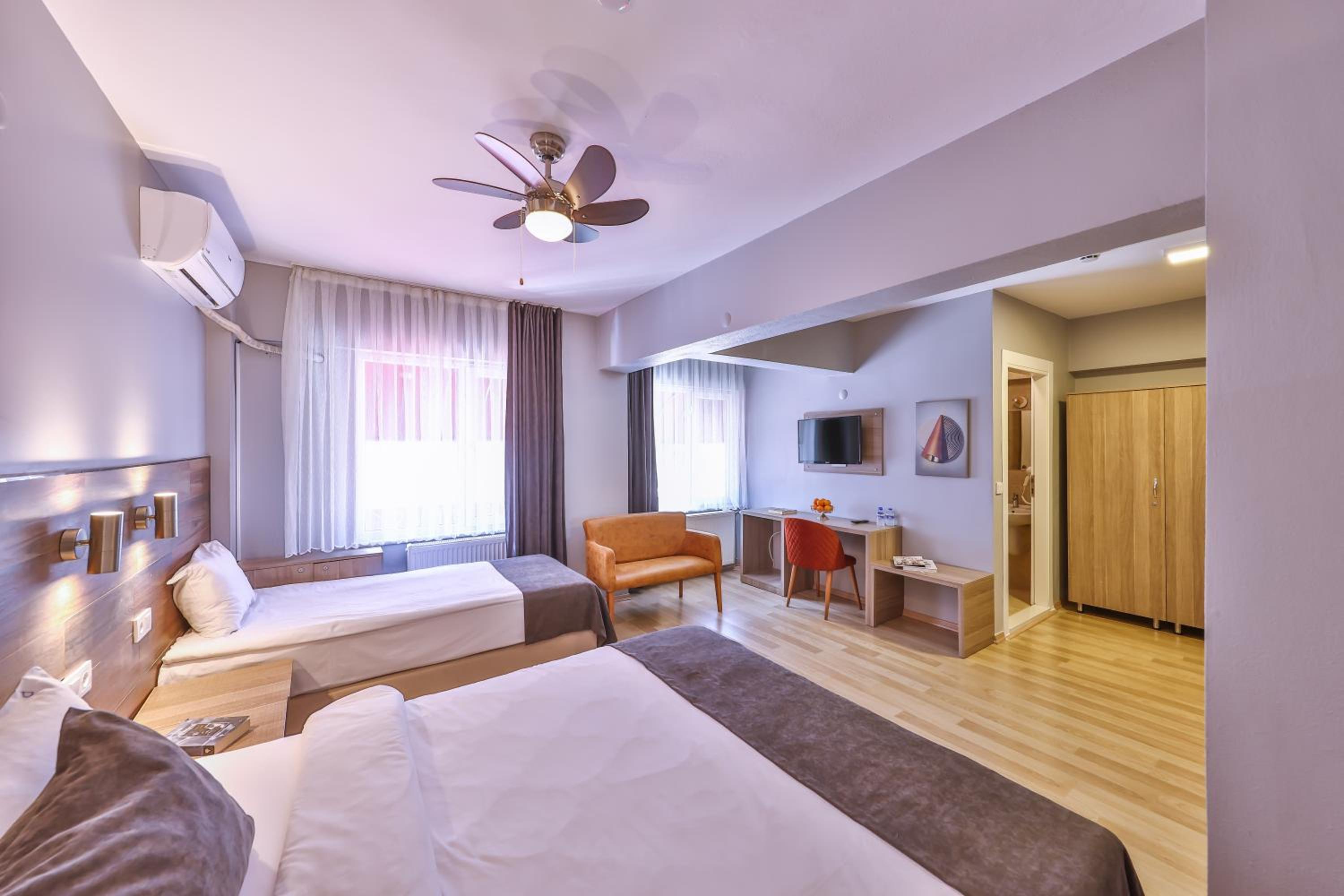 Palmada Hotel