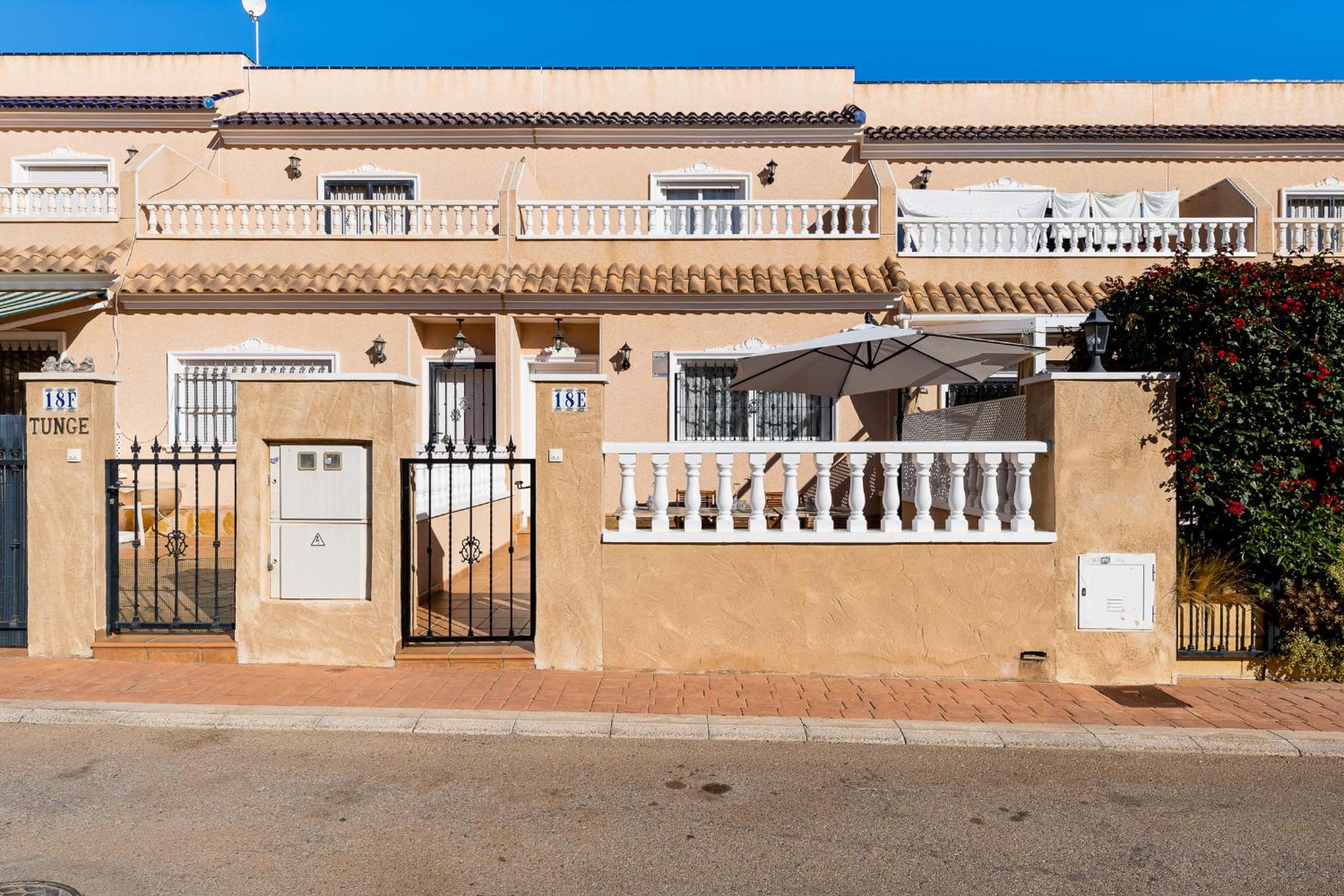 Bungalow La Zenia cerca de la playa