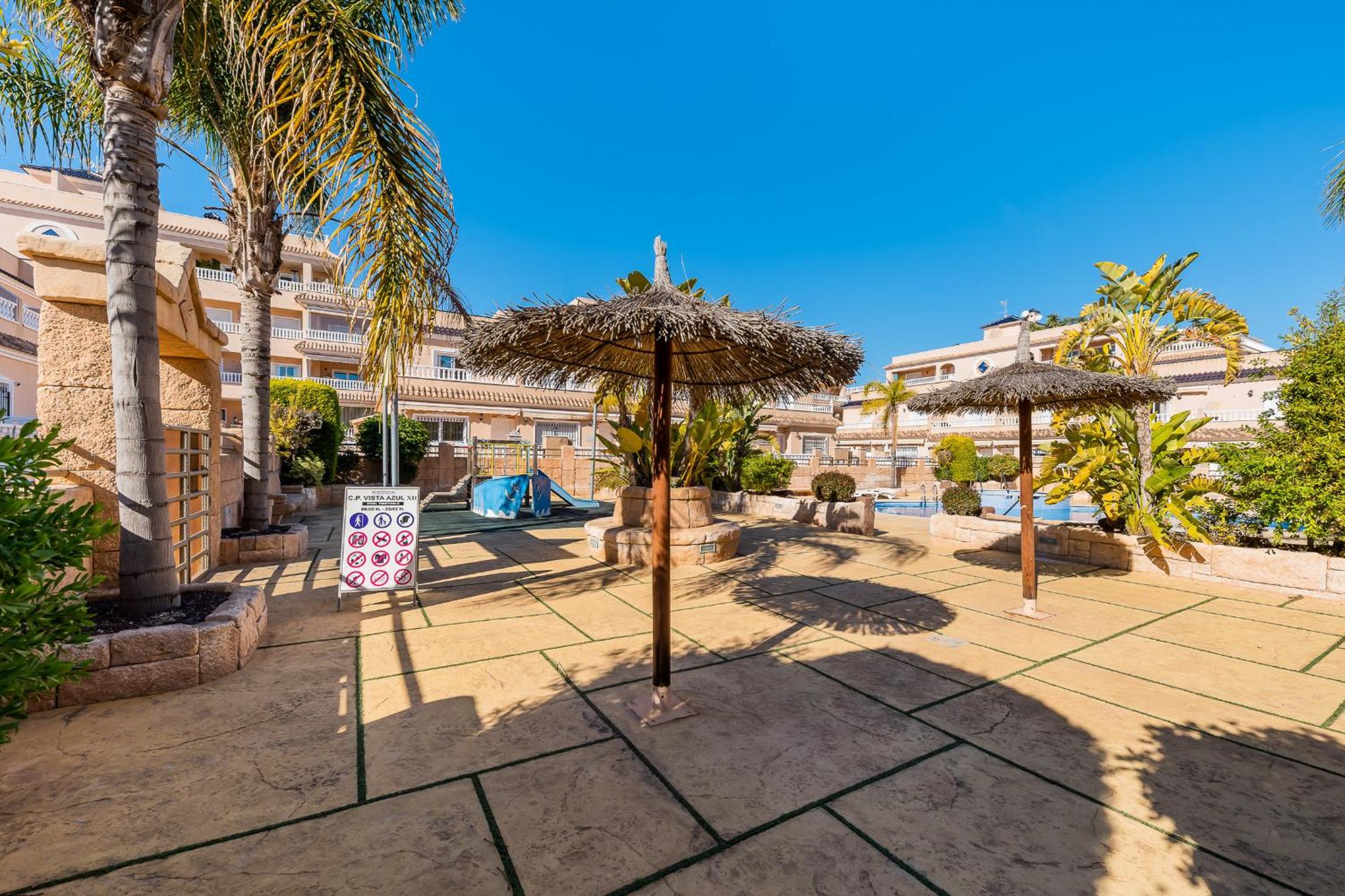 Bungalow La Zenia cerca de la playa