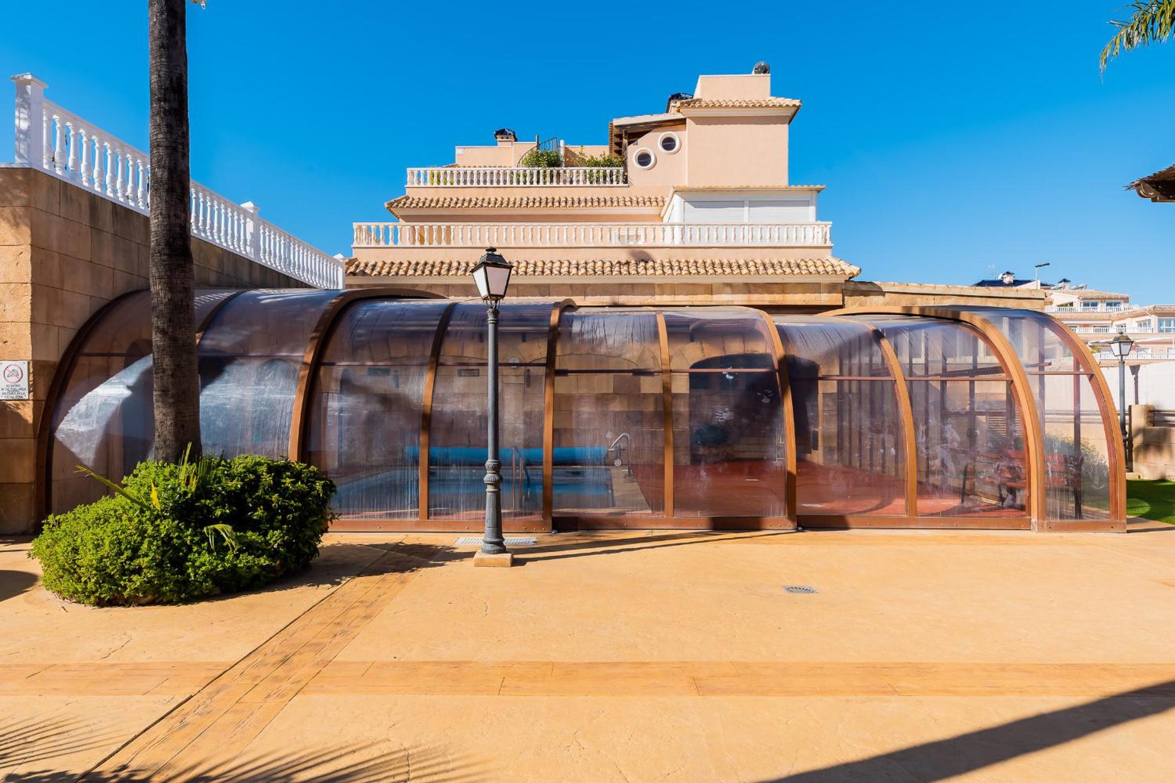 Bungalow La Zenia cerca de la playa