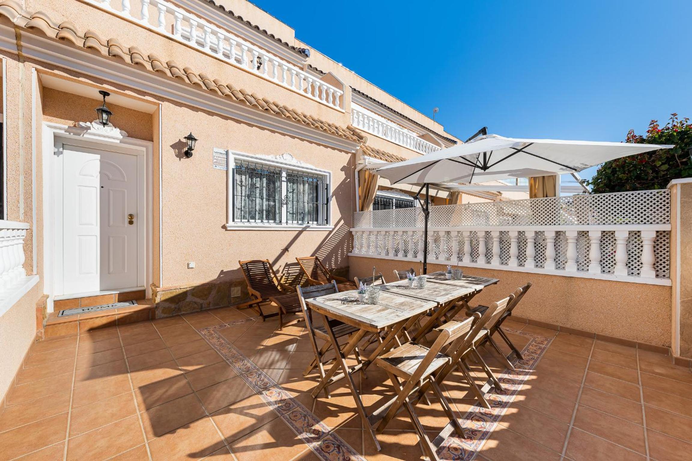 Bungalow La Zenia cerca de la playa
