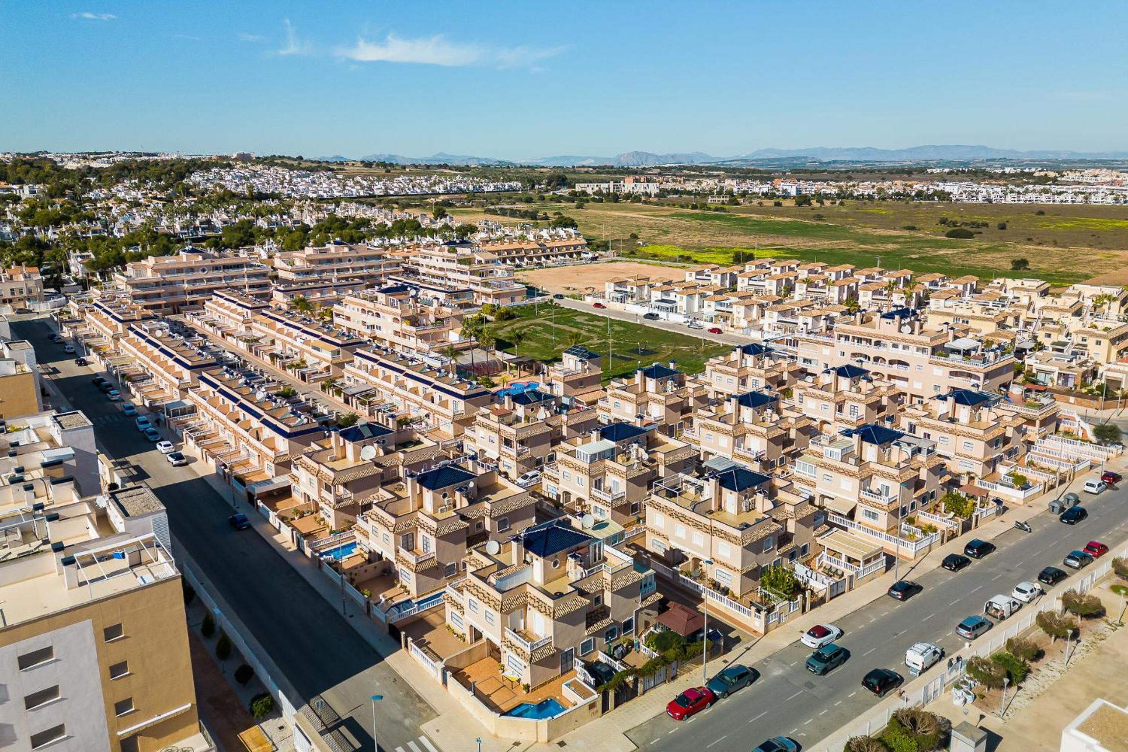 Bungalow La Zenia cerca de la playa