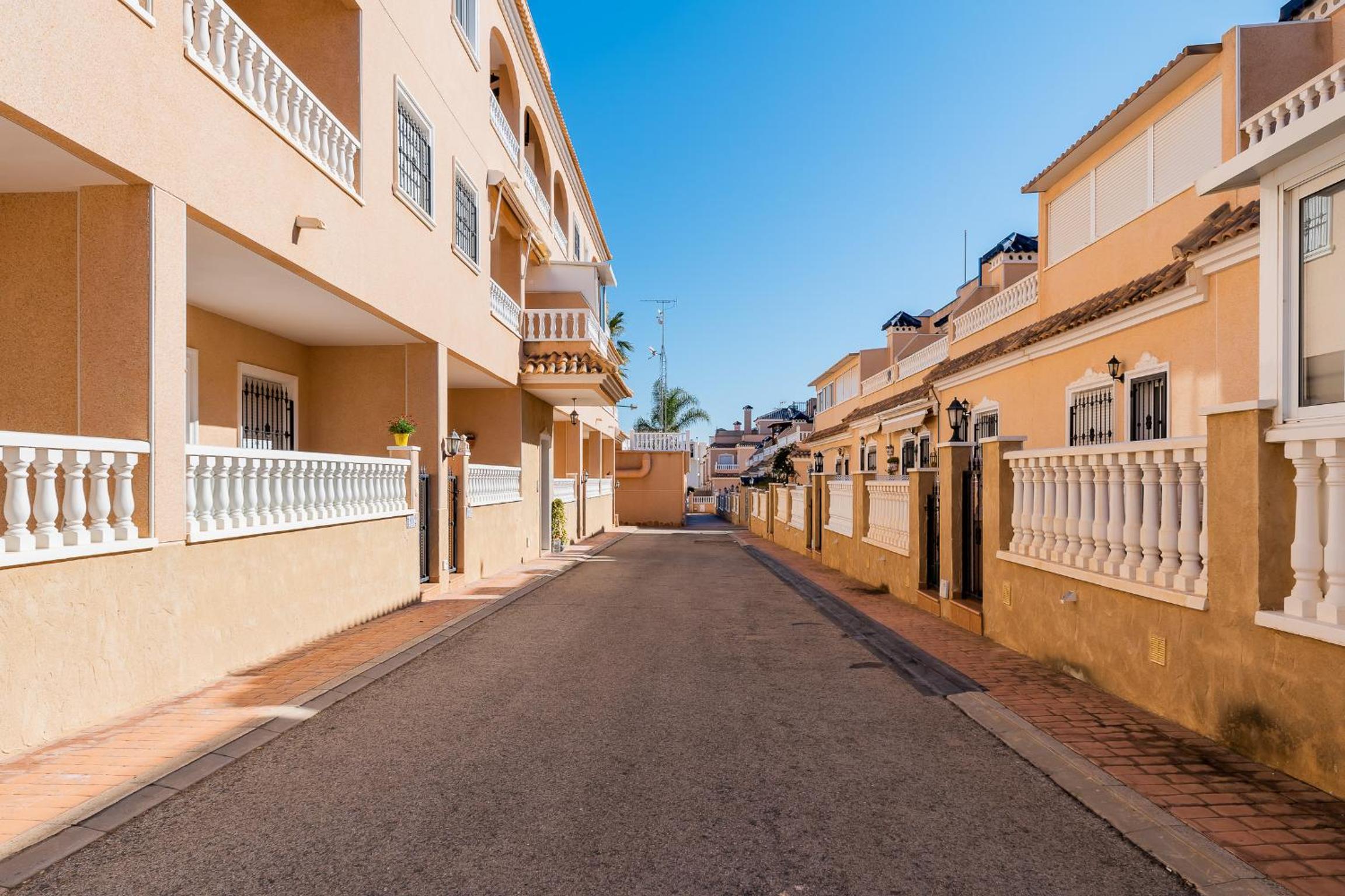 Bungalow La Zenia cerca de la playa