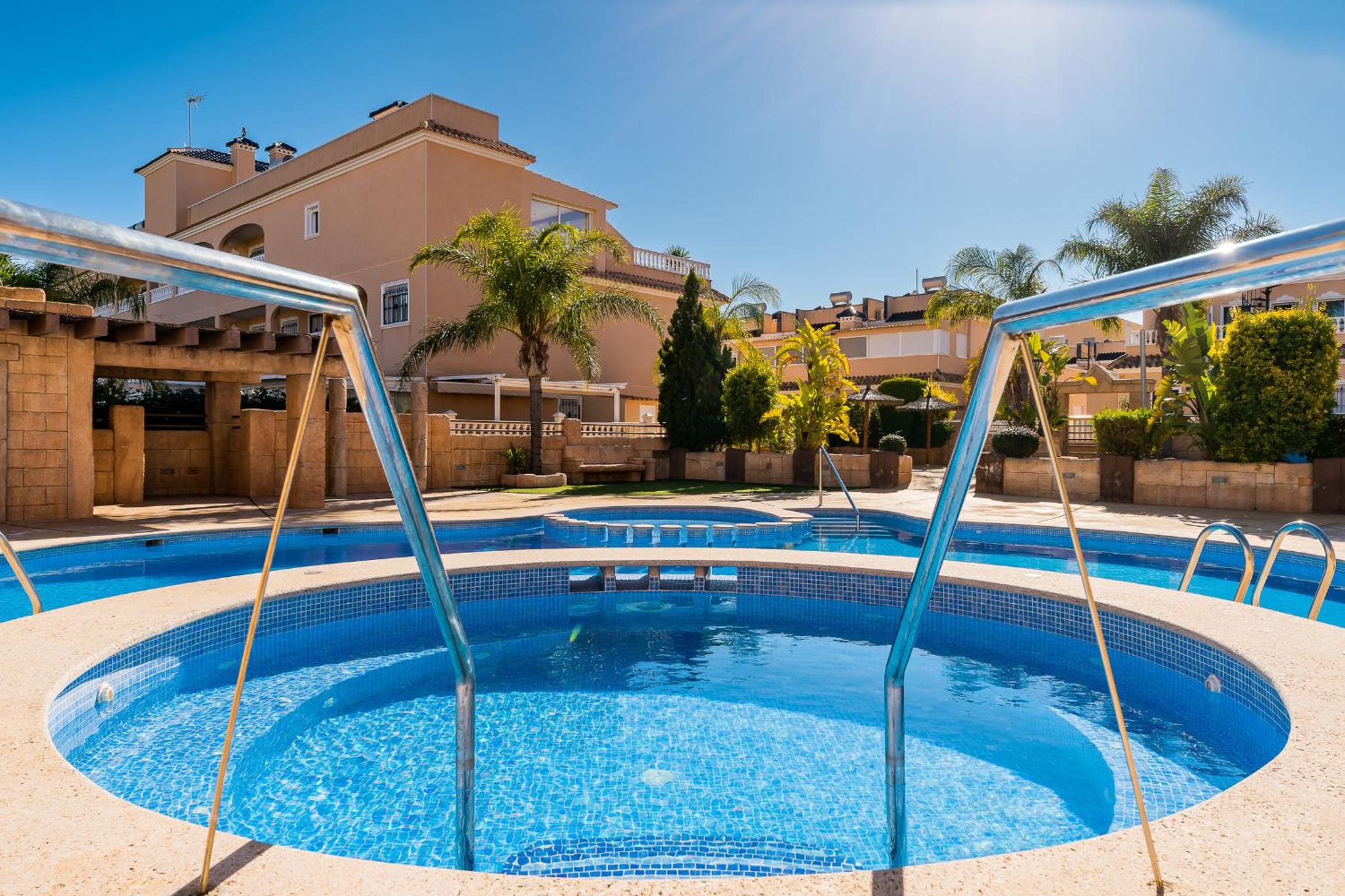 Bungalow La Zenia cerca de la playa