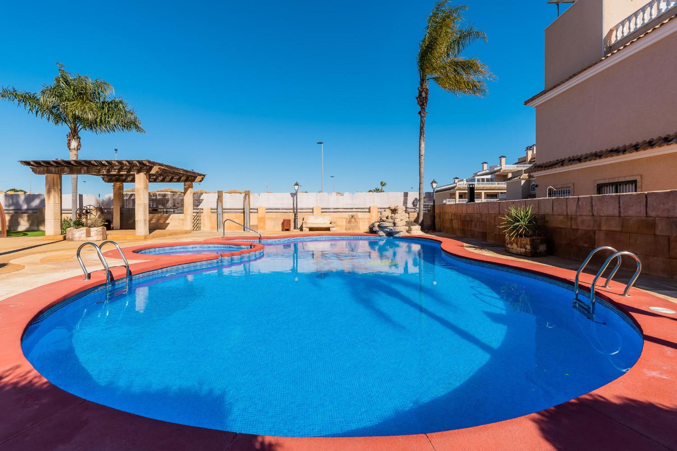 Bungalow La Zenia cerca de la playa