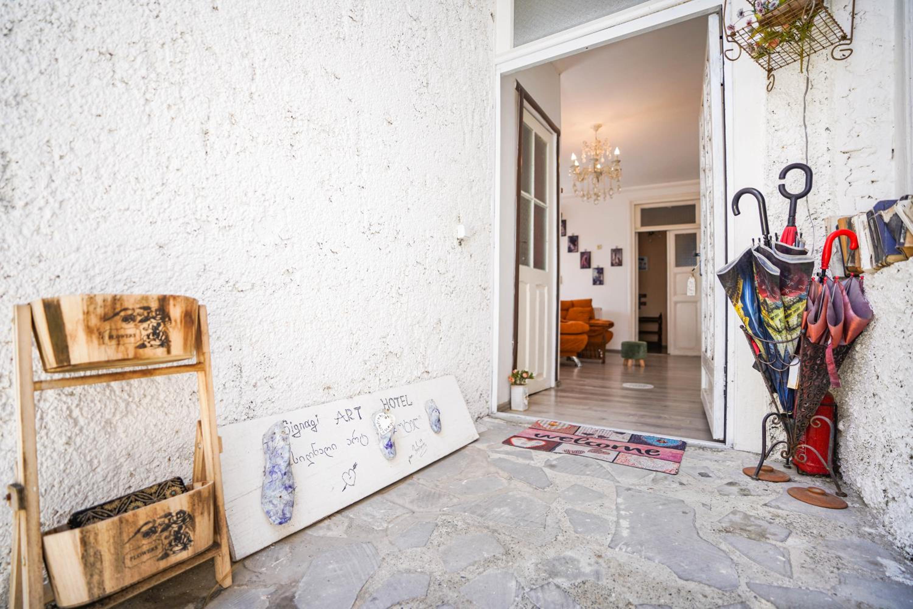 Sighnaghi Art Hotel view 5