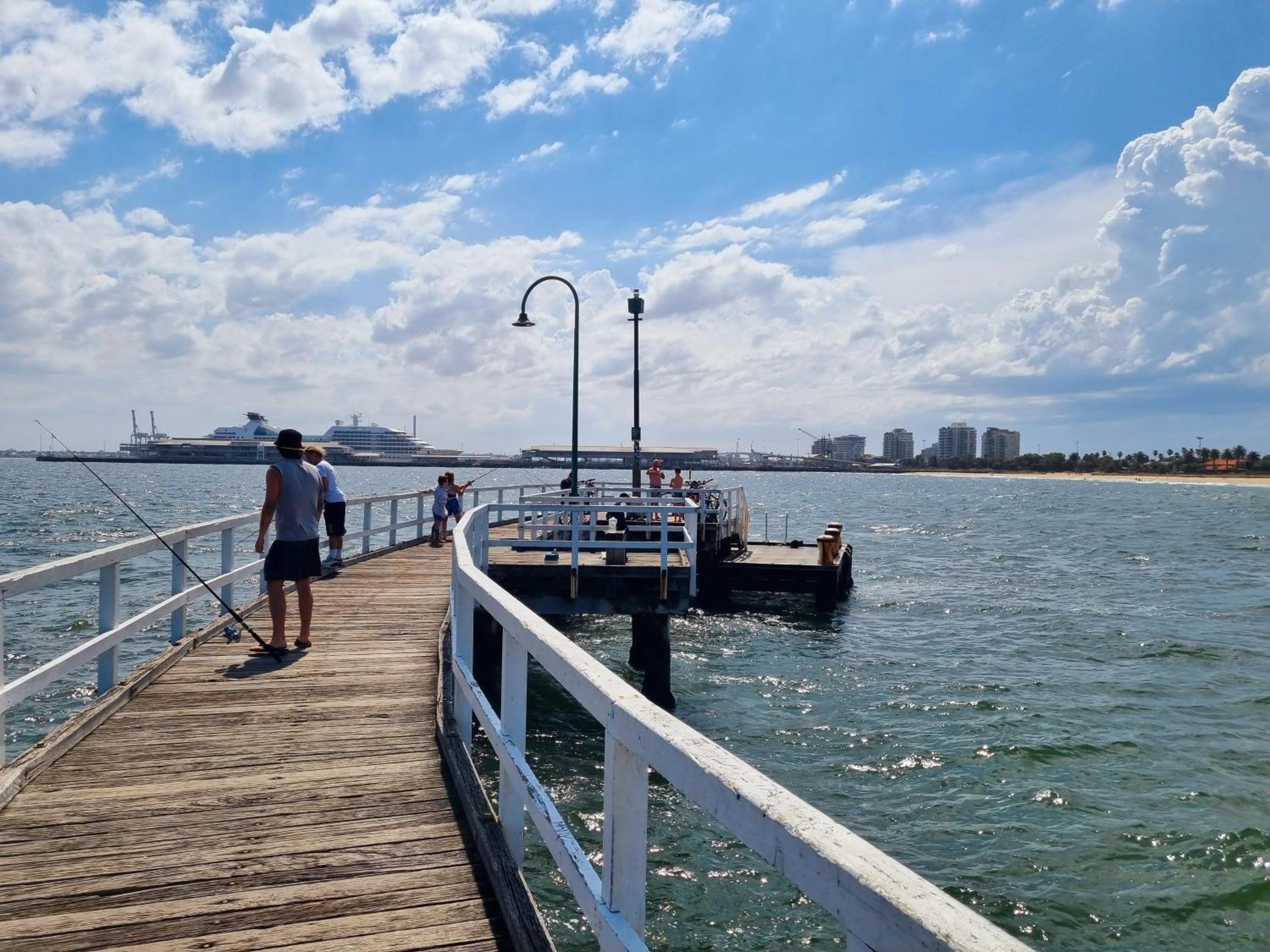 Port Melbourne Dog Beach Stays
