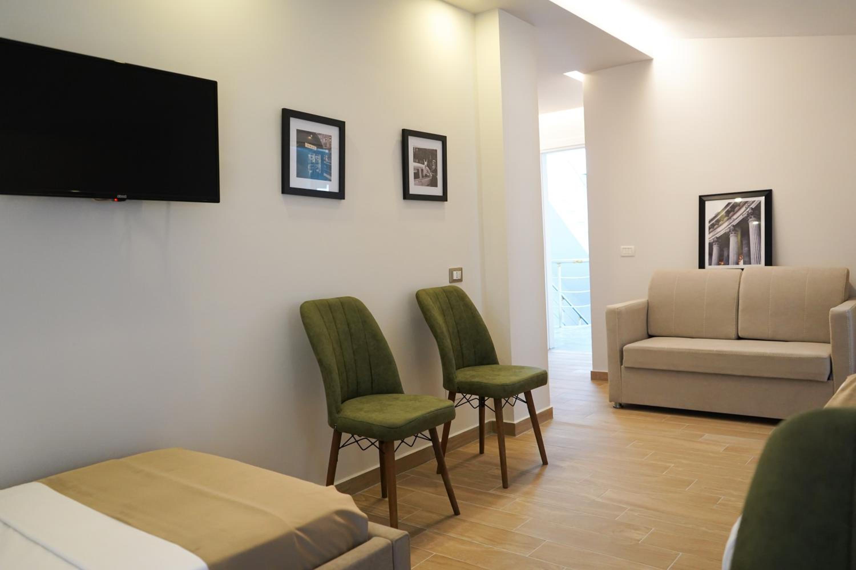 DelMar Apartments