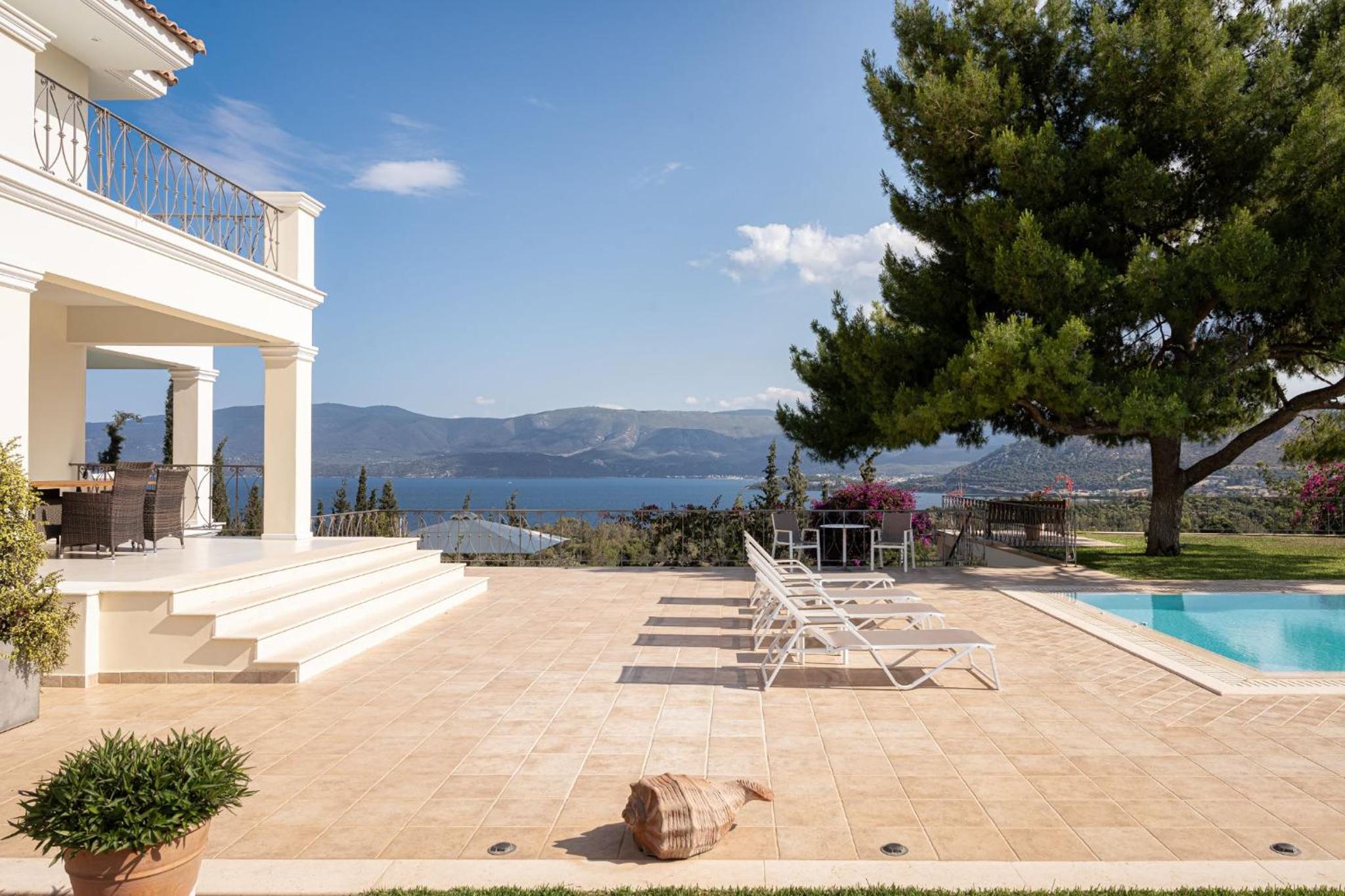 Villa Fantasia Isthmia photo 2