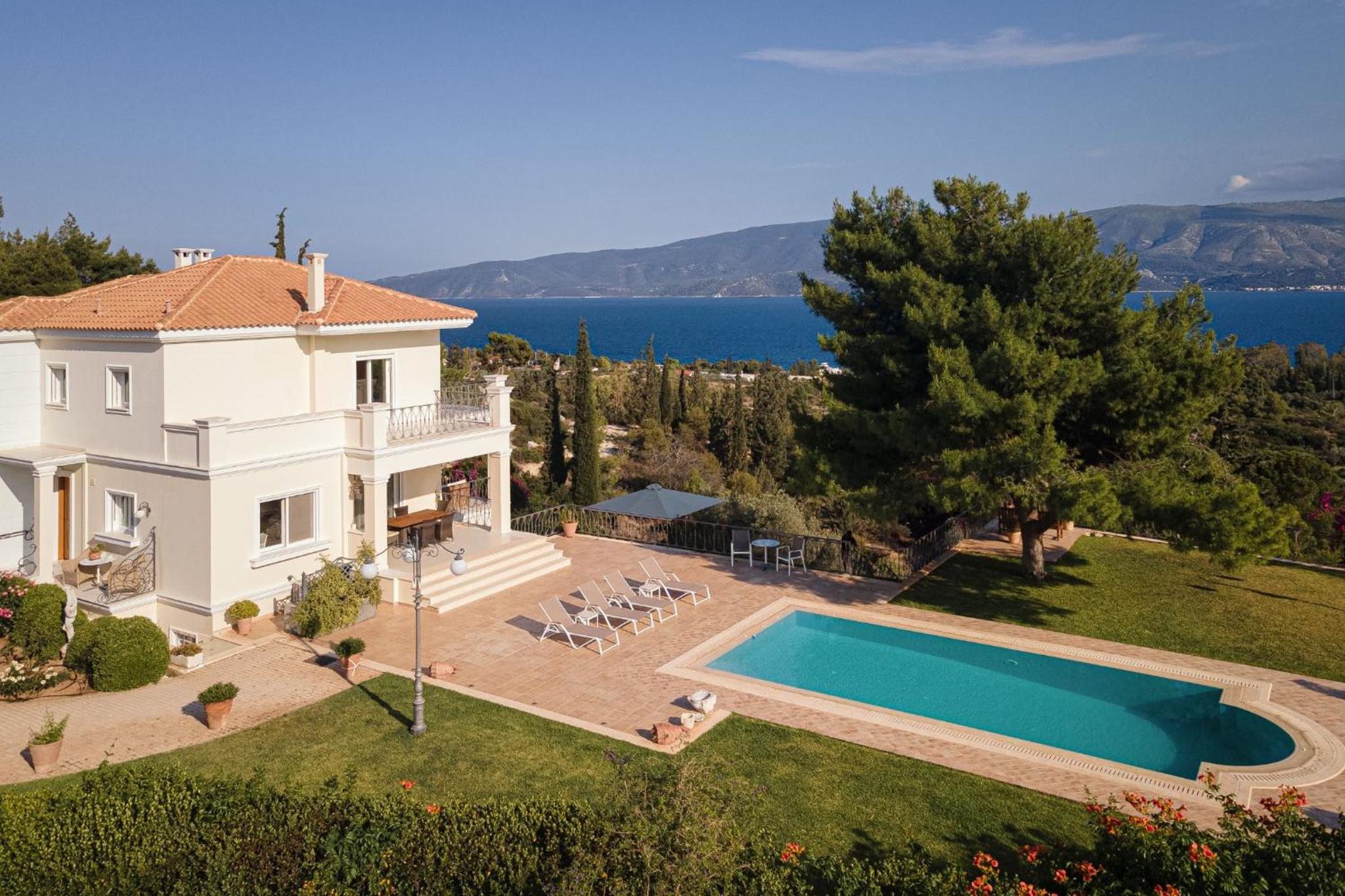 Villa Fantasia Isthmia photo 3