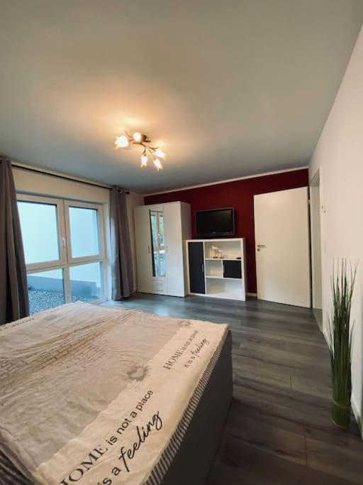 XXL Ferienwohnung 100 qm auch als Monteur Unterkunft nutzbar, Stolberg - Aachen