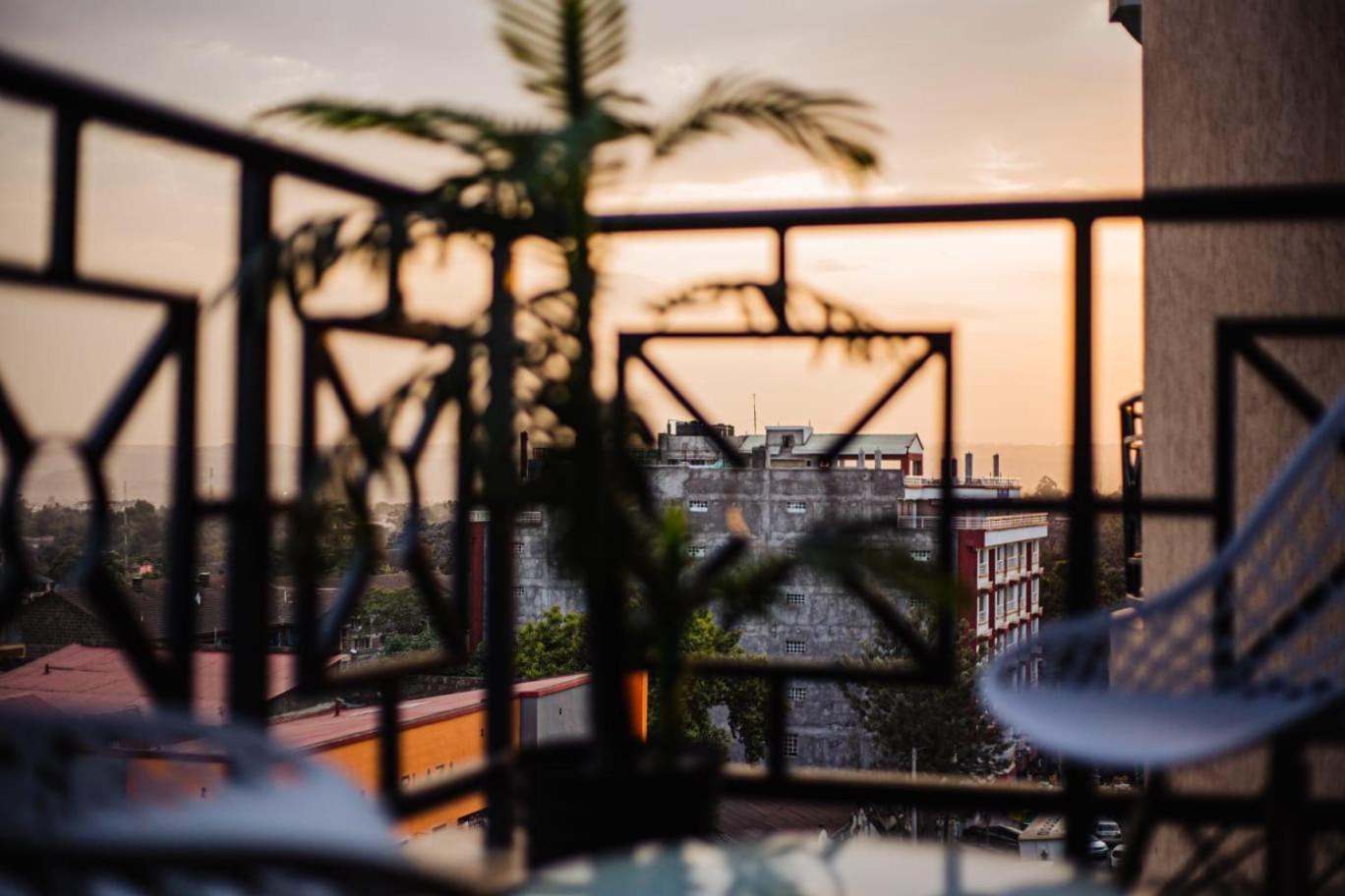 Jay Homes - Modern & Cozy Apartments PGS Plaza - Nakuru CBD