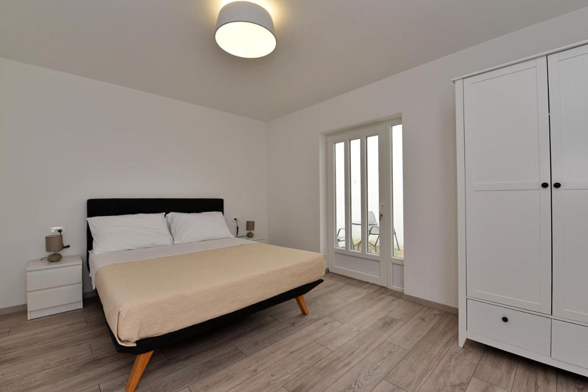 Photo 45