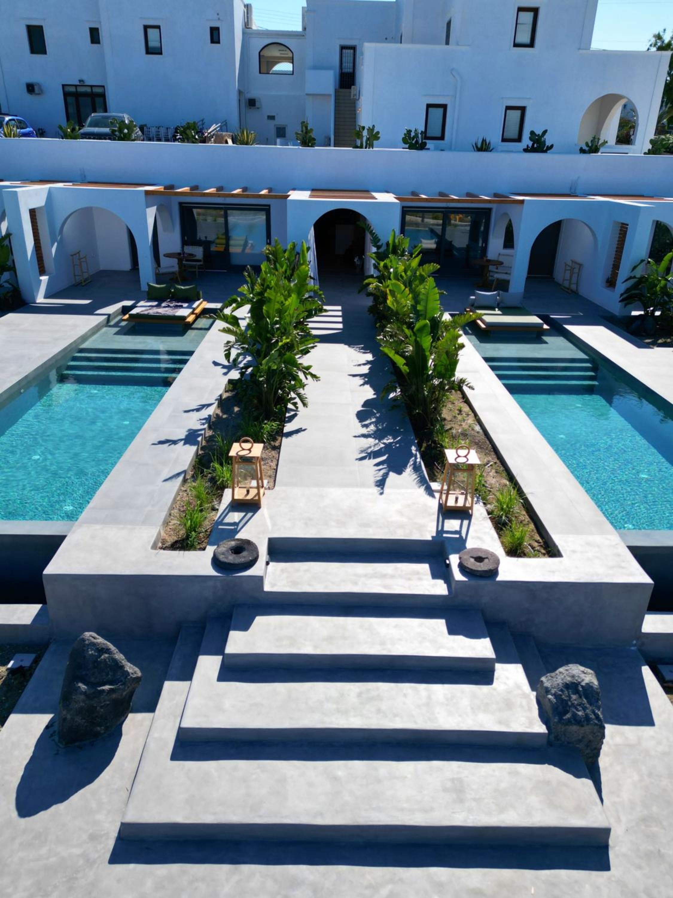 Numa Santorini photo 2