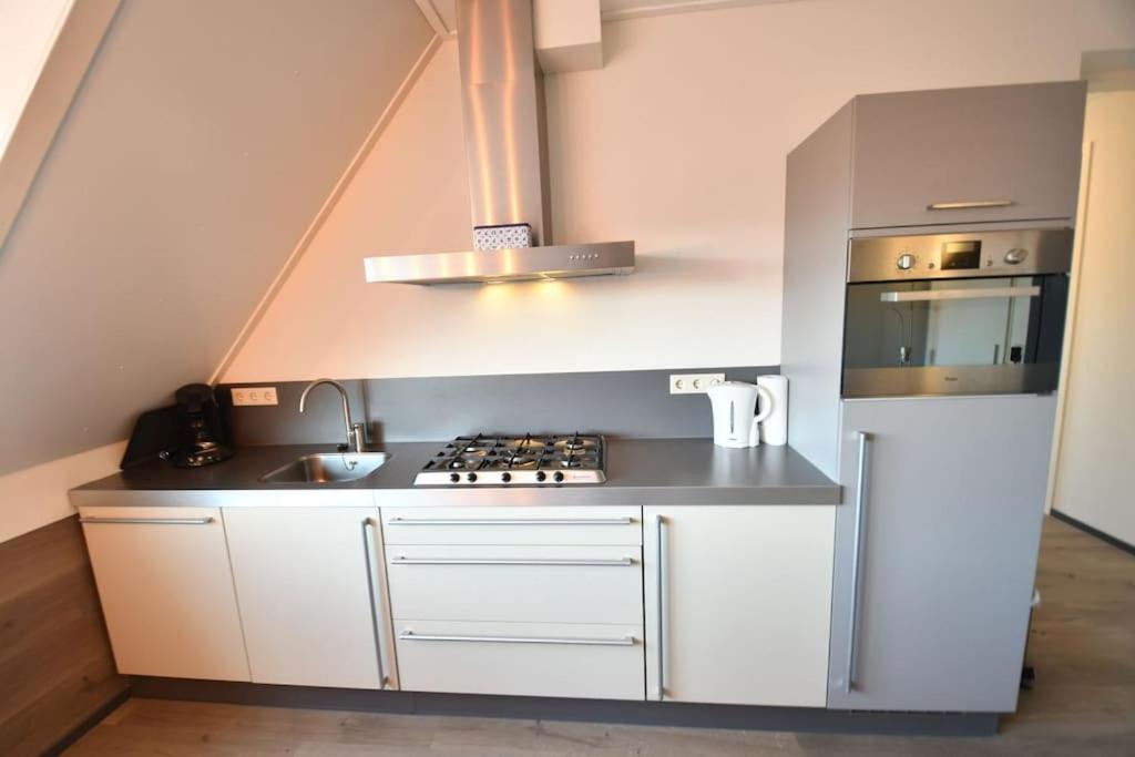 Vrijvakantiehuis Reigersberg 10 view 5