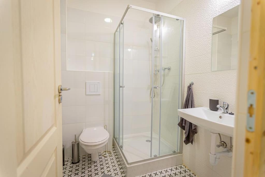 2 bedroom flat in the Dob street, Venus view 2
