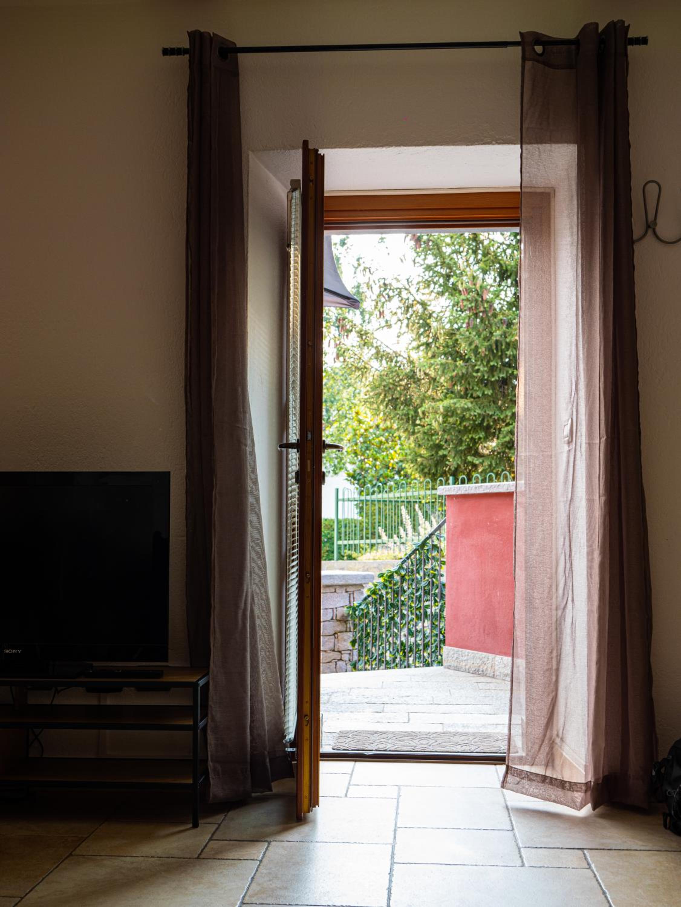 Photo 31