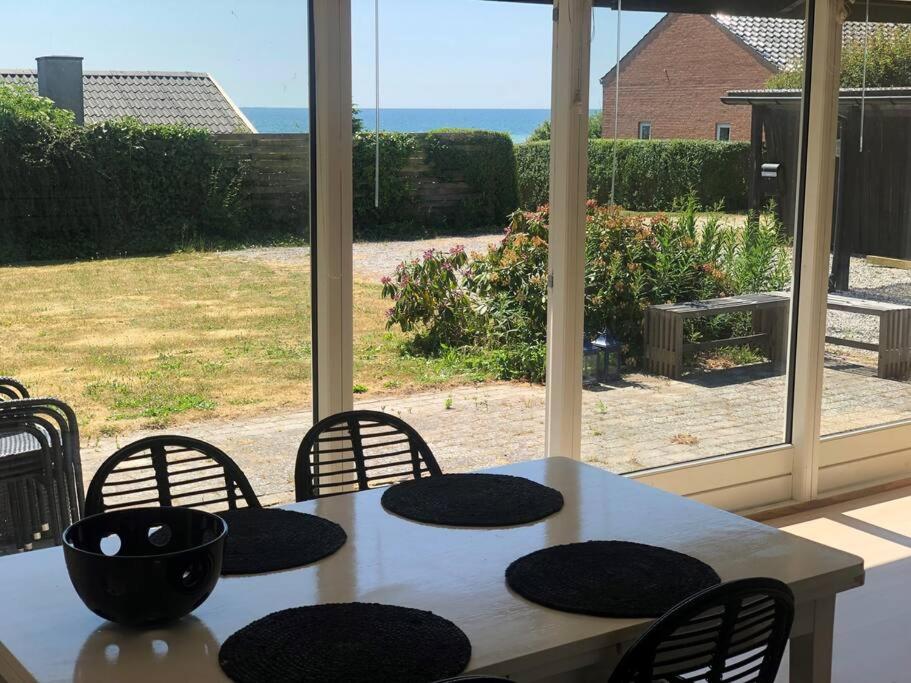 Beach House with Sea view, Private beach area, Garden, 3 Bedrooms, free WiFi and Parking view 5