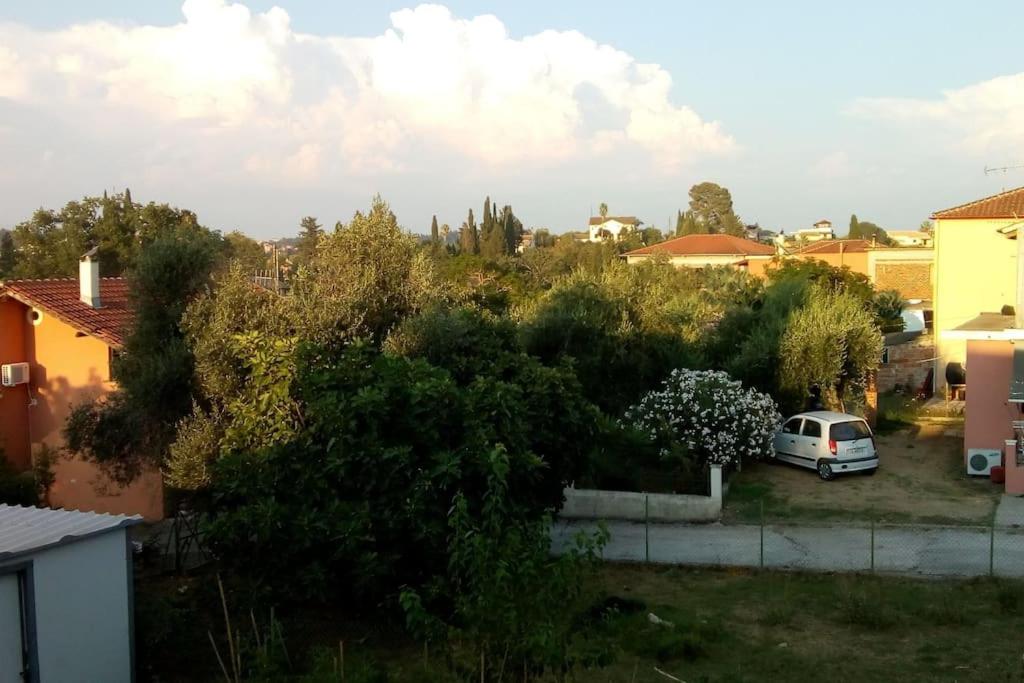 artist's apartment view 3