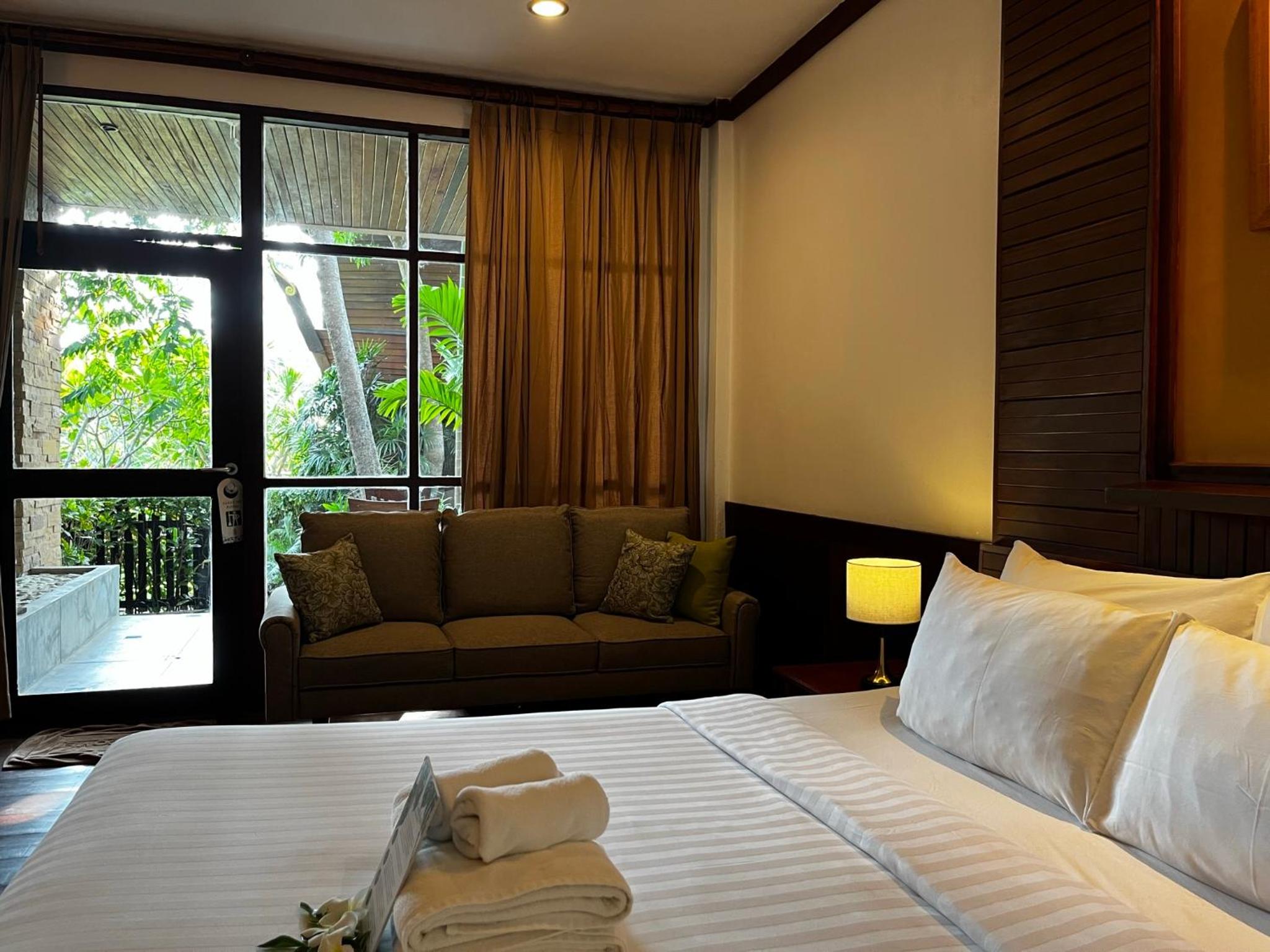 Green Papaya Beach Resort, Koh Phangan