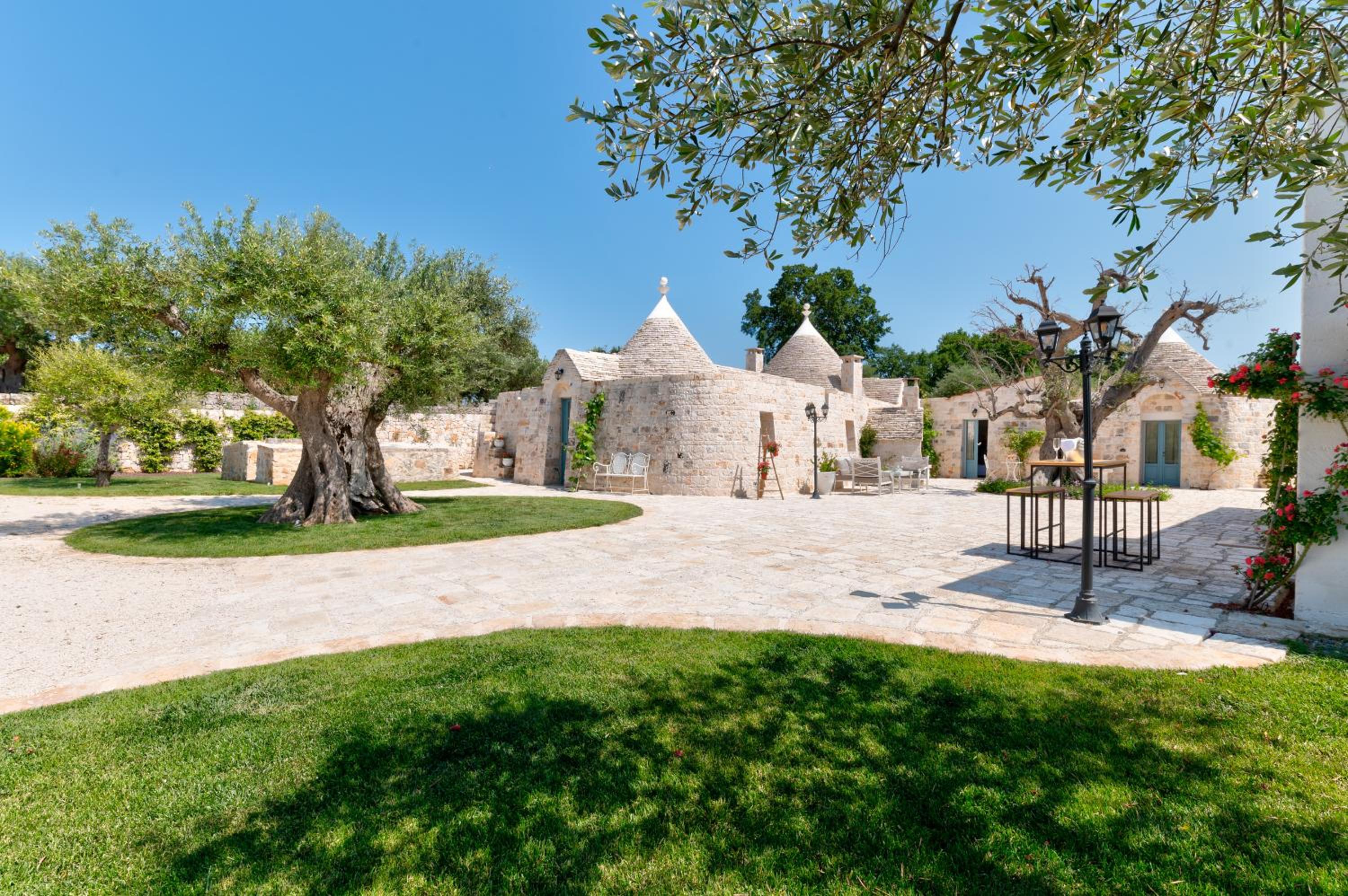 Trulli Ericla Resort