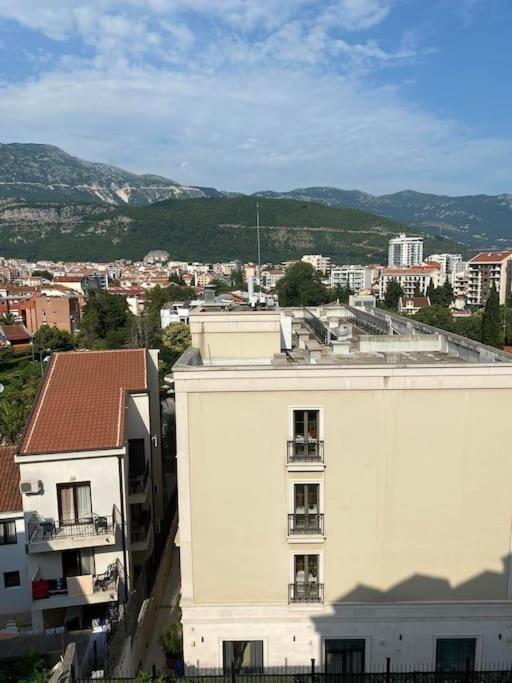 Studio apartment in the city center, Budva view 3