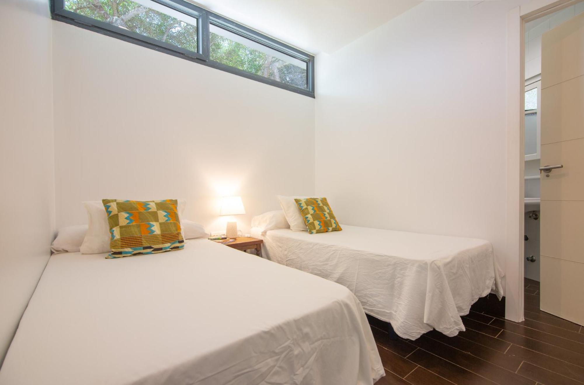 ELEGANTE Y SOFISTICADA VILLA DE 5 HABITACIONES