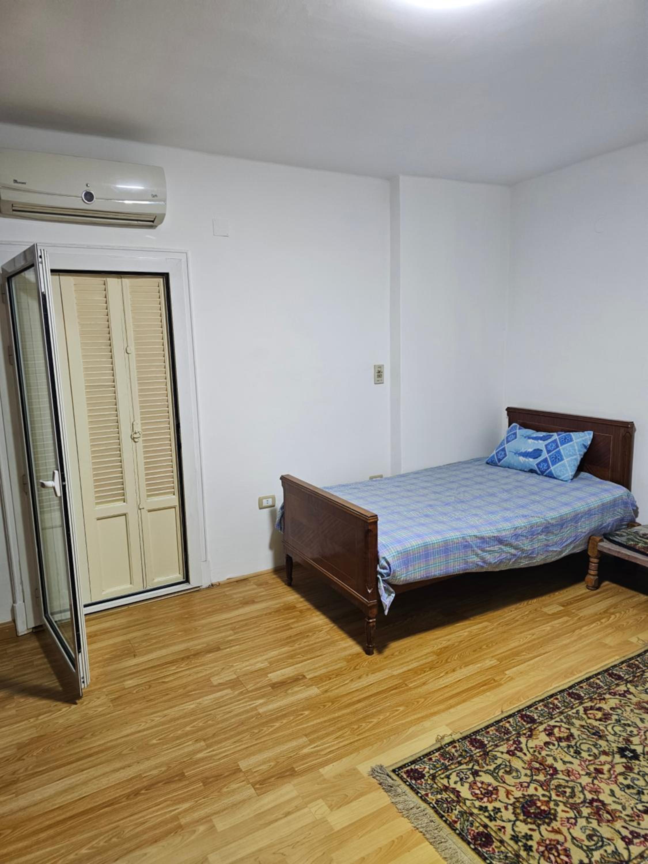 classic apartment