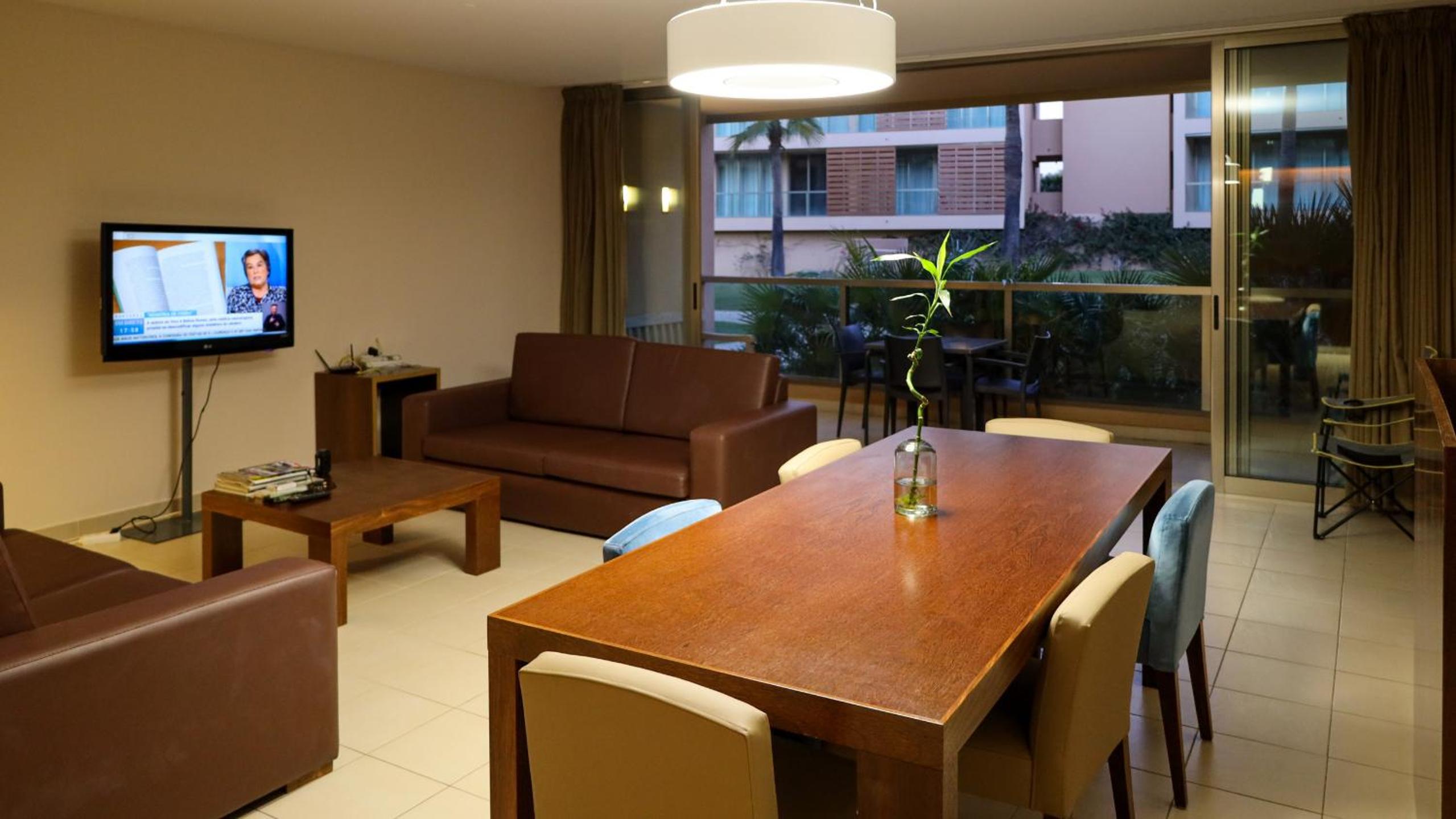 Herdade dos Salgados,T3 8C-0C, Vila das Lagoas photo 2