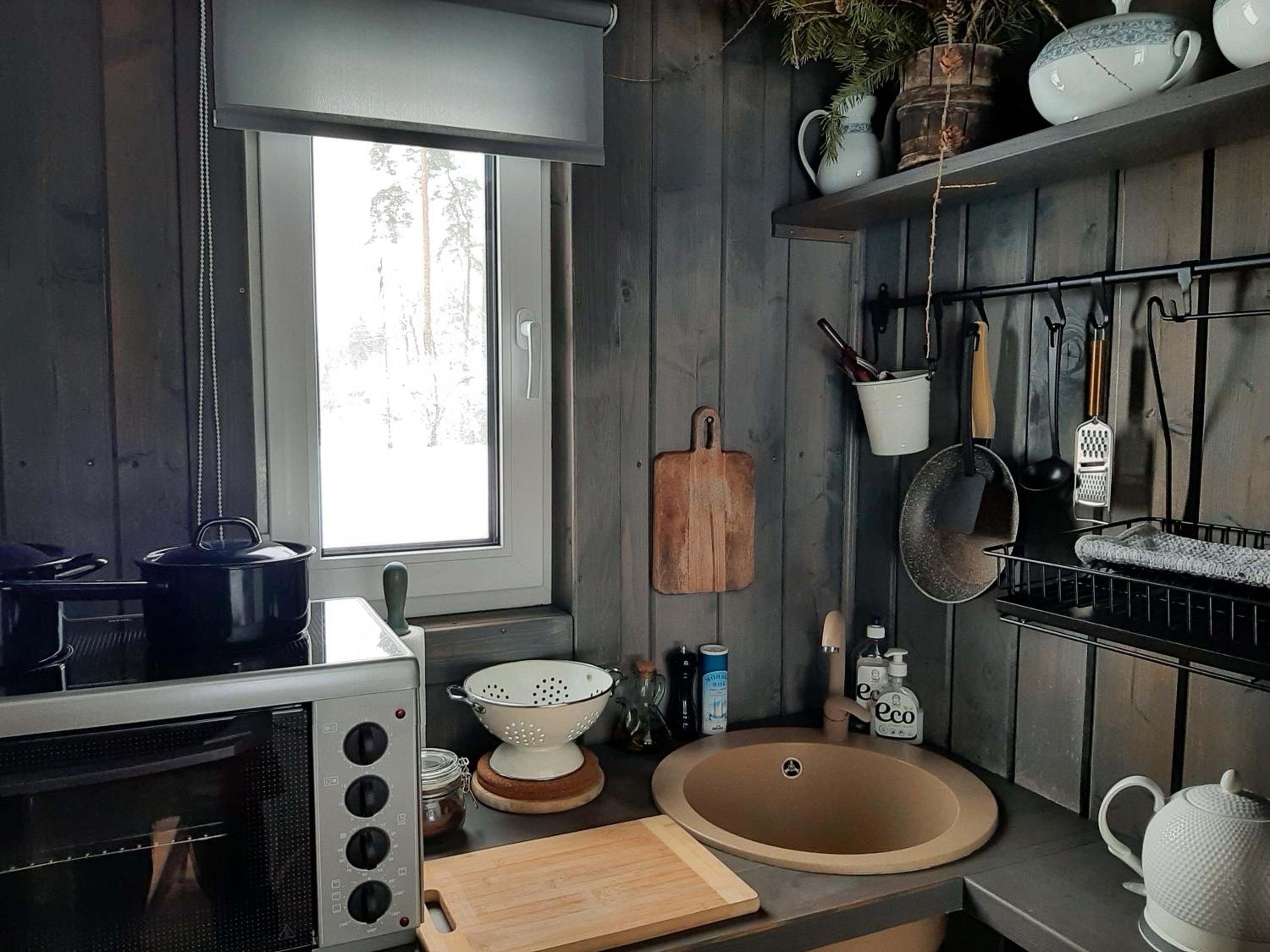 Mellene 1 bedroom house in nature & hot tube